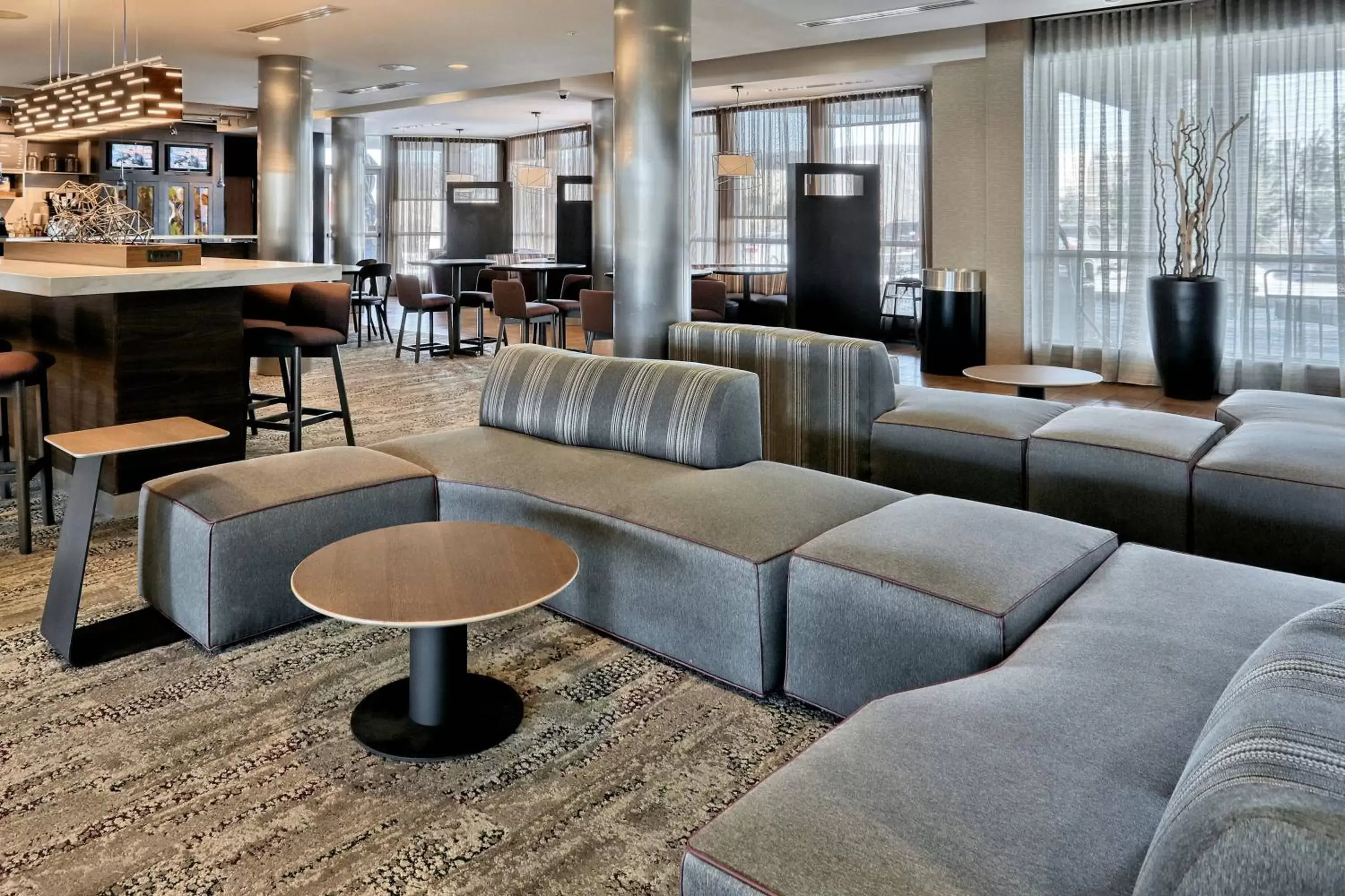 Lobby or reception, Lounge/Bar in Courtyard by Marriott York