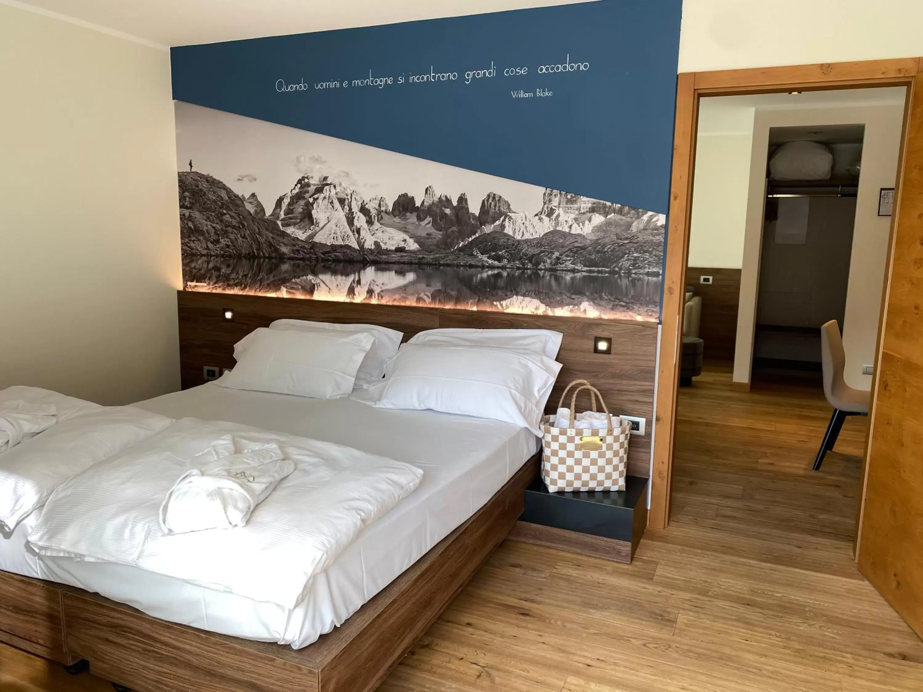 Bedroom, Bed in Dolomeet Boutique Hotel