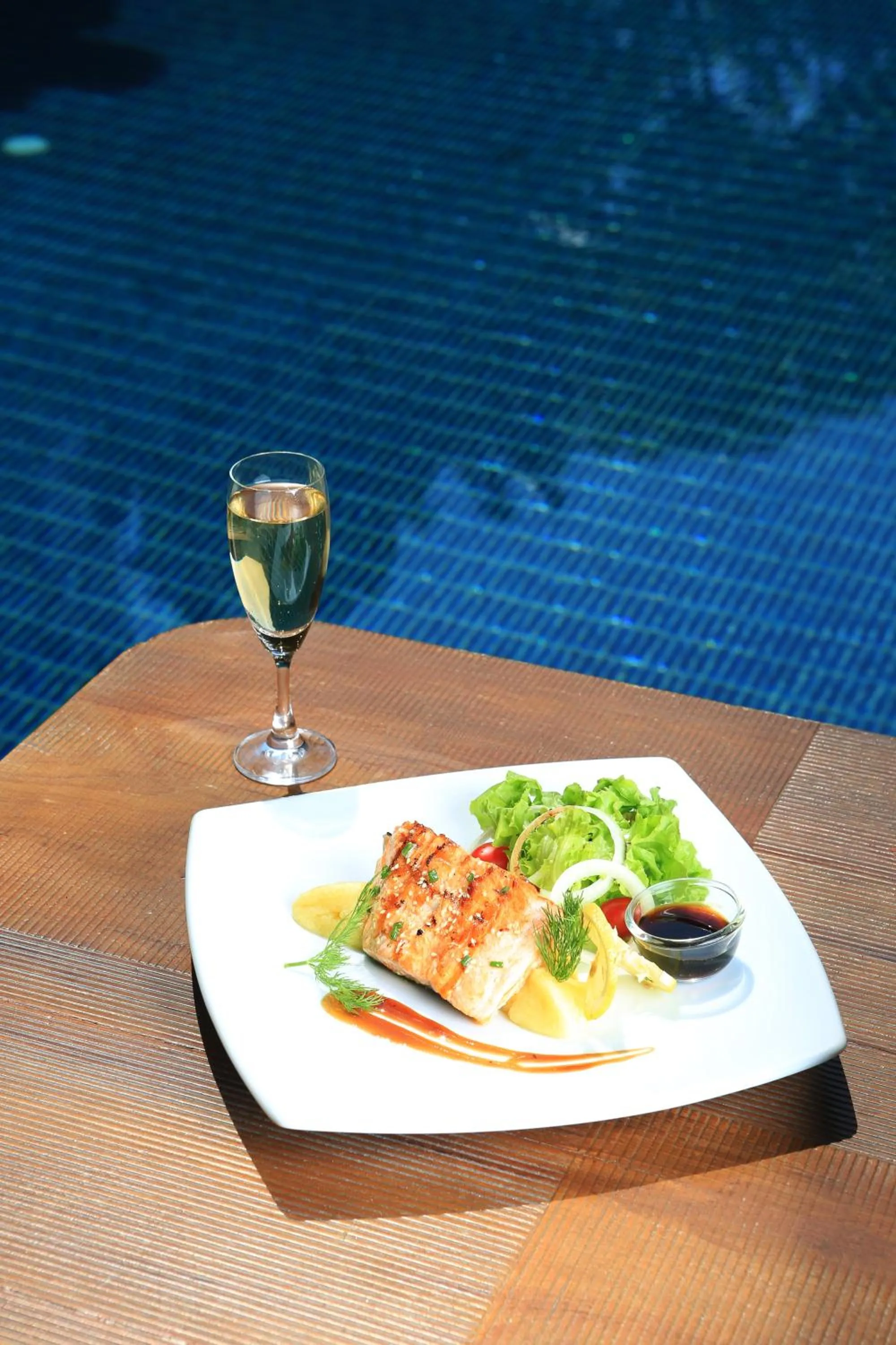 Food and drinks in The Silver Palm Wellness Resort