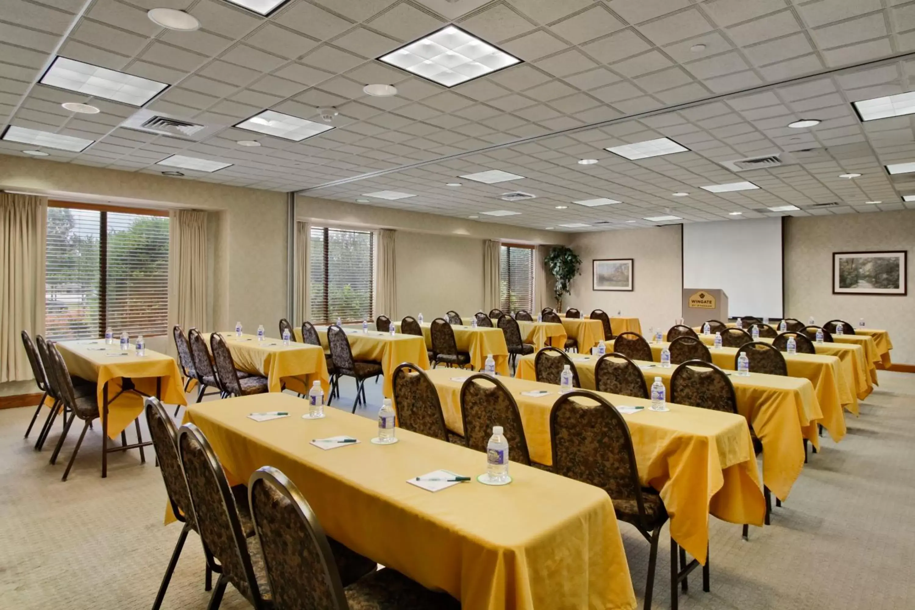 Banquet/Function facilities in Wingate by Wyndham Vineland