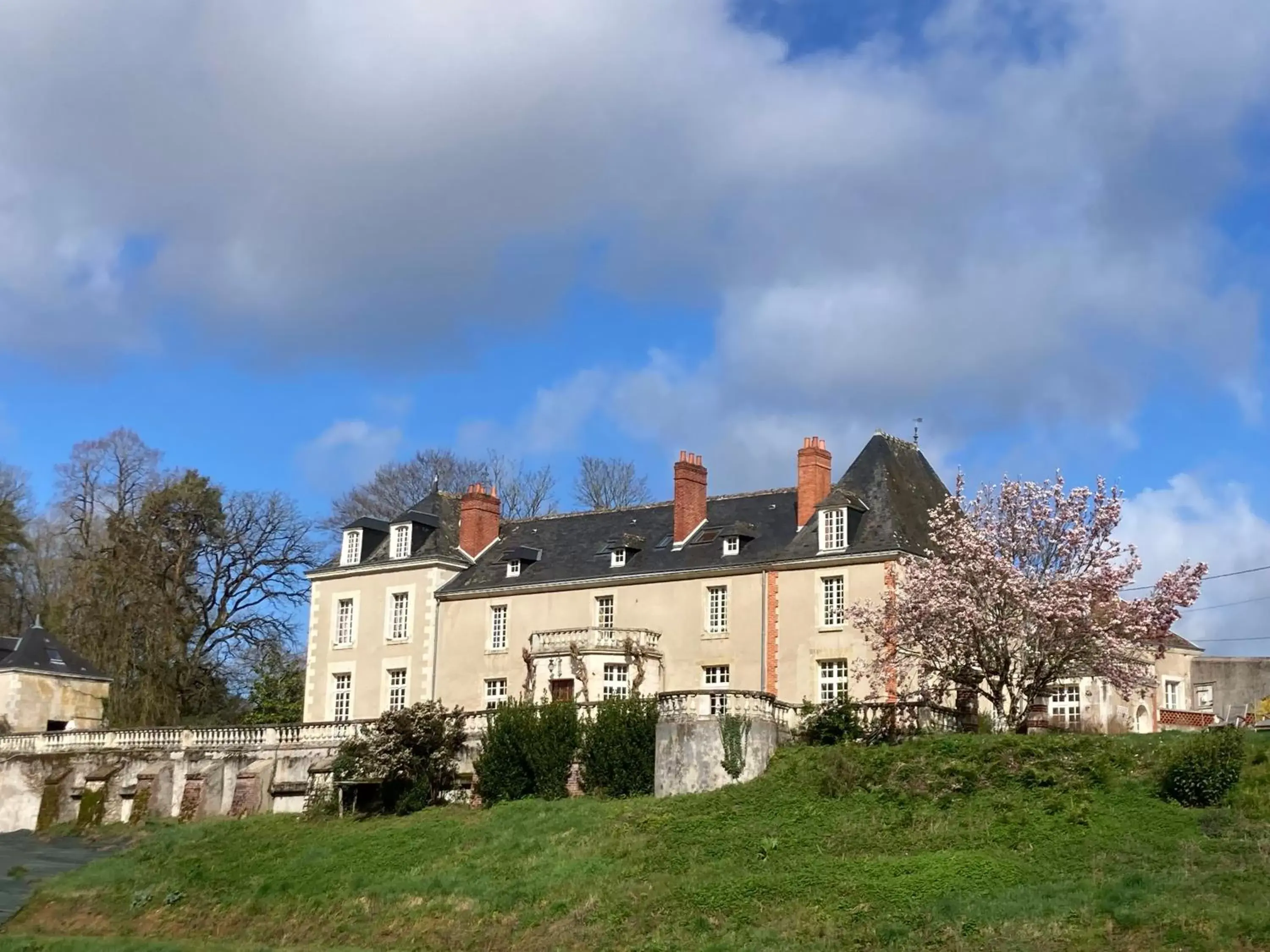 Property Building in Château de la Huberdière