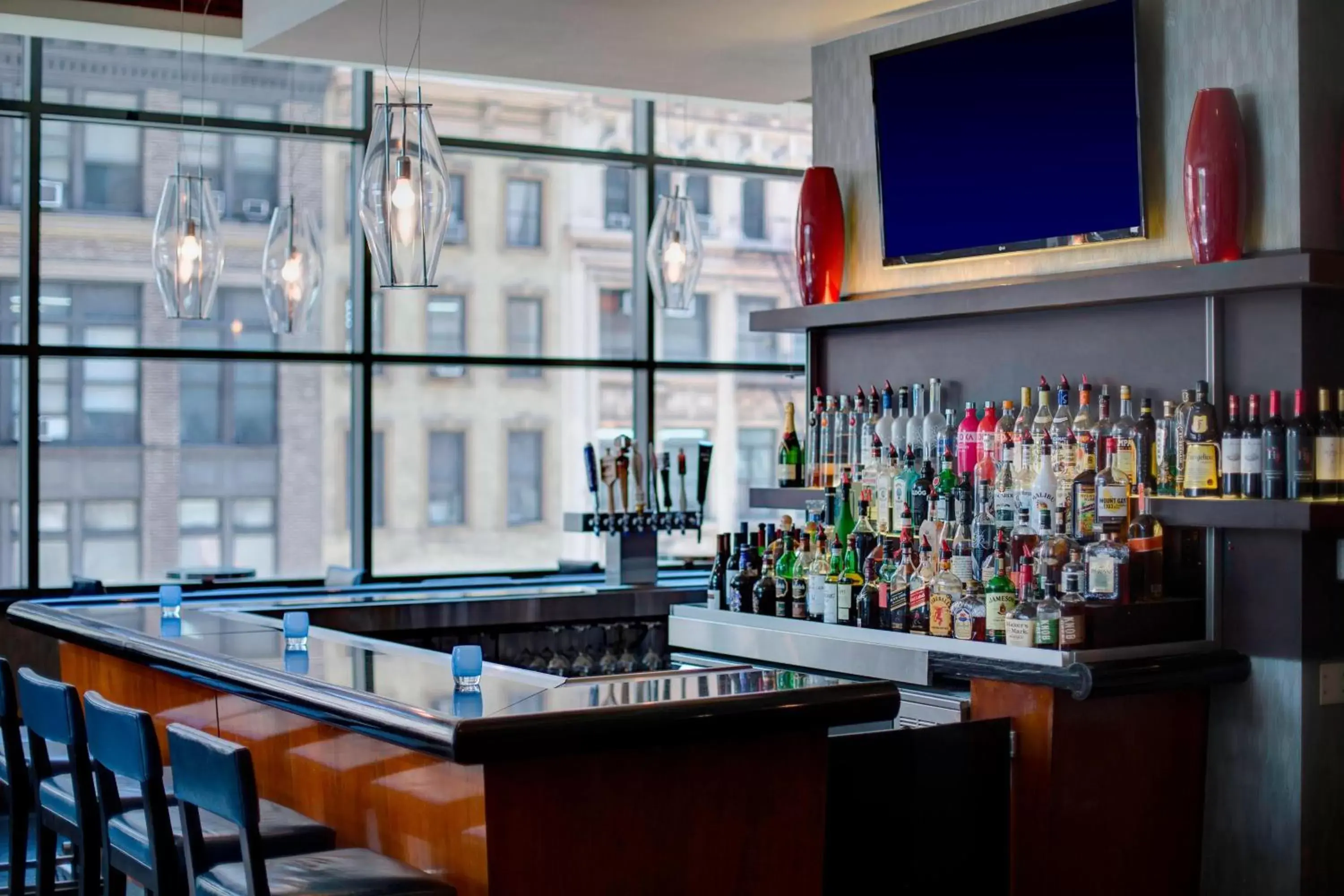 Lounge or bar in Residence Inn by Marriott New York Manhattan/Times Square