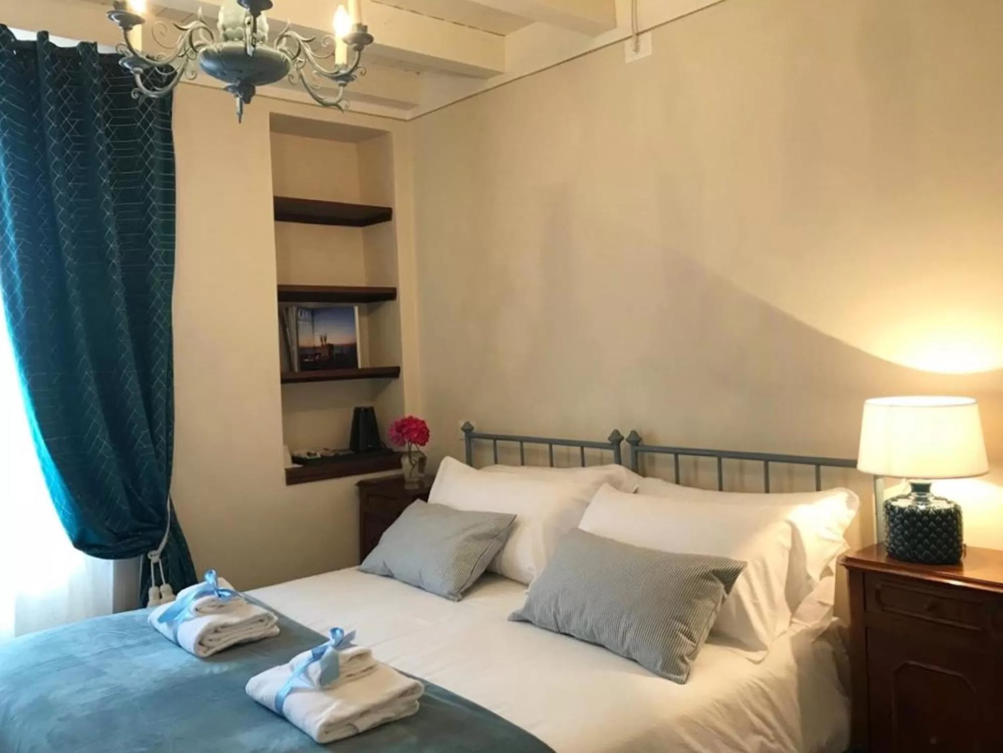 Bedroom in Il Giardino Segreto