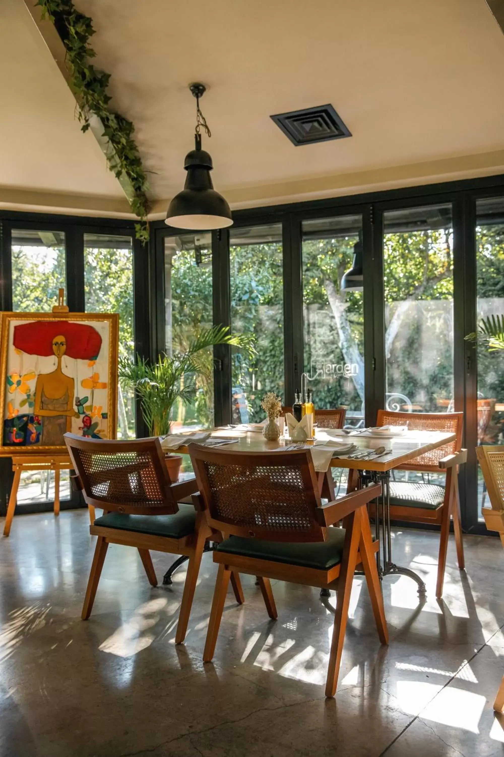 Restaurant/places to eat in Hotel Garden Restaurant/places to eat in Hotel Garden