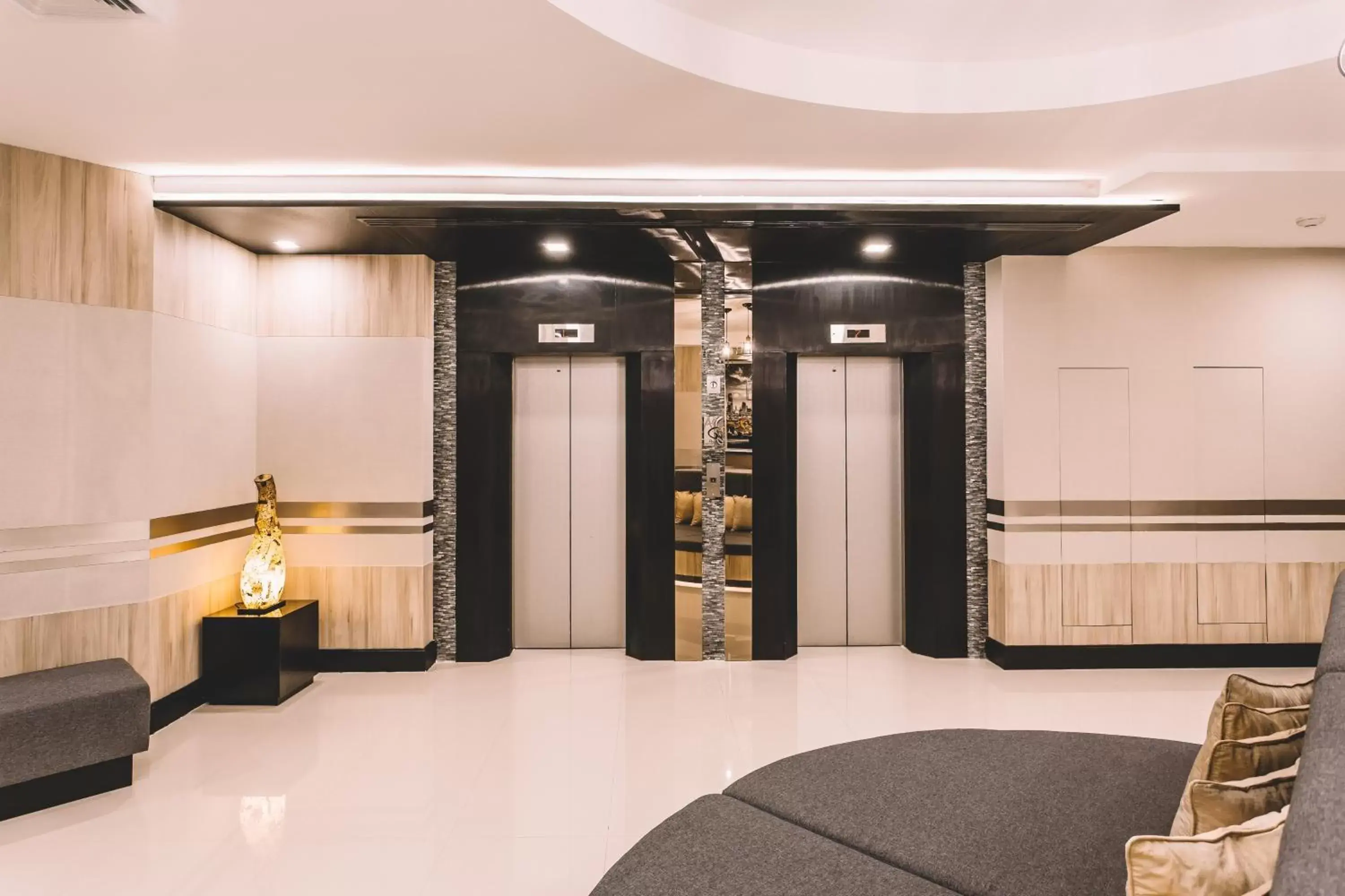 Lobby or reception, Lobby/Reception in Adelphi Suites Bangkok - SHA Extra Plus