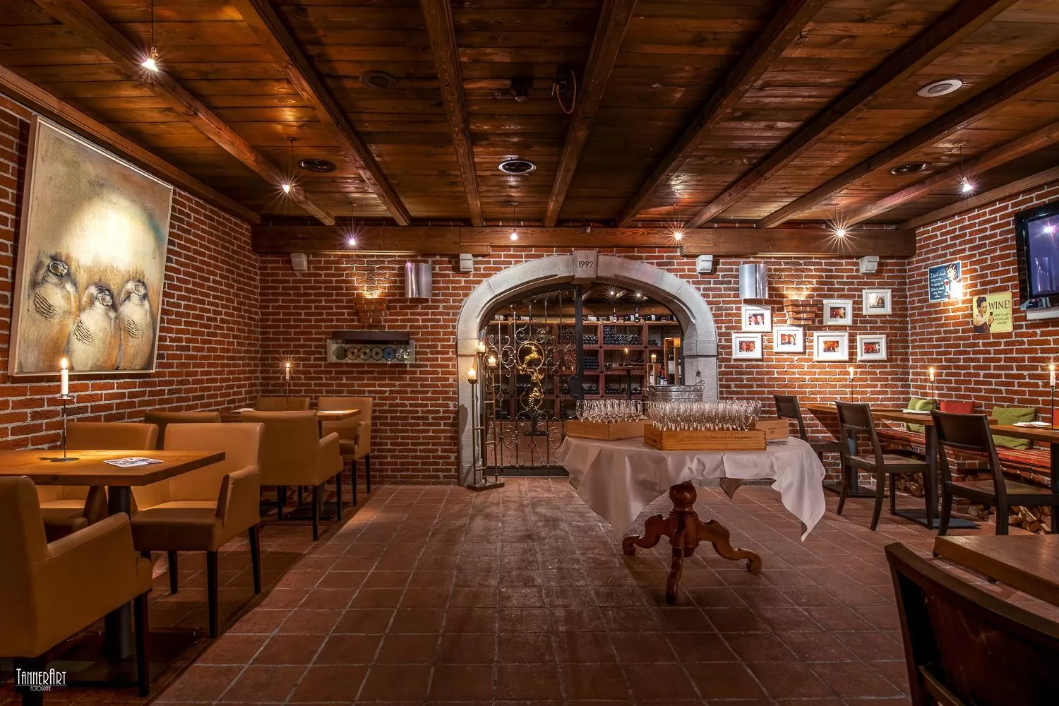 Restaurant/places to eat in Hirschen Erlinsbach Swiss Quality