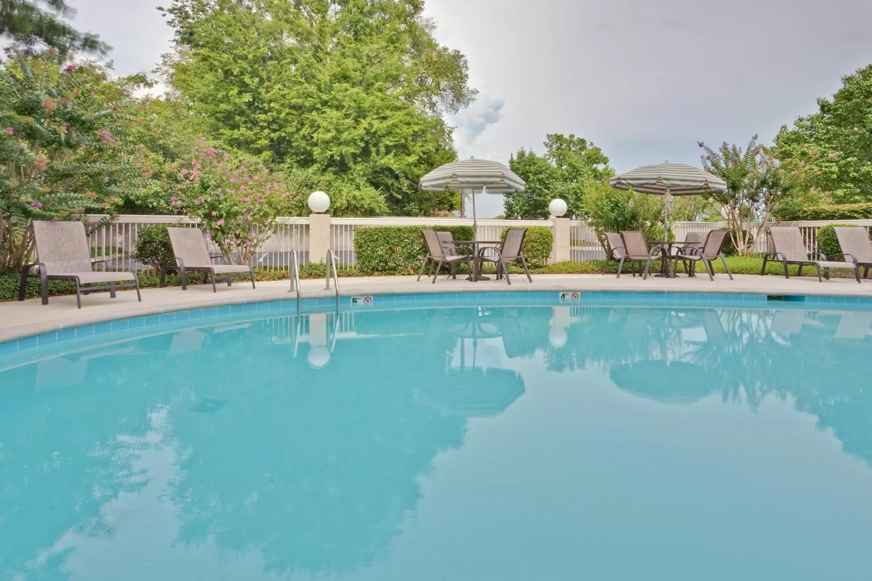 Swimming Pool in Holiday Inn Express Nashville-Hendersonville, an IHG Hotel