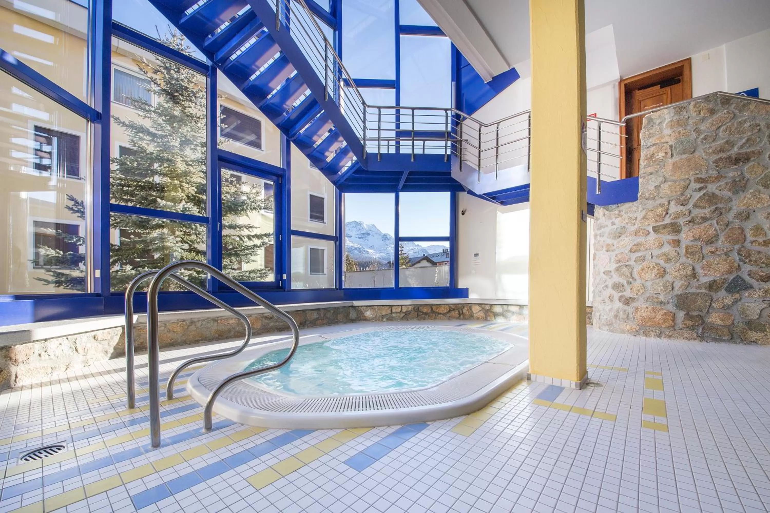 Hot Tub in Hotel Europa Suites St Moritz