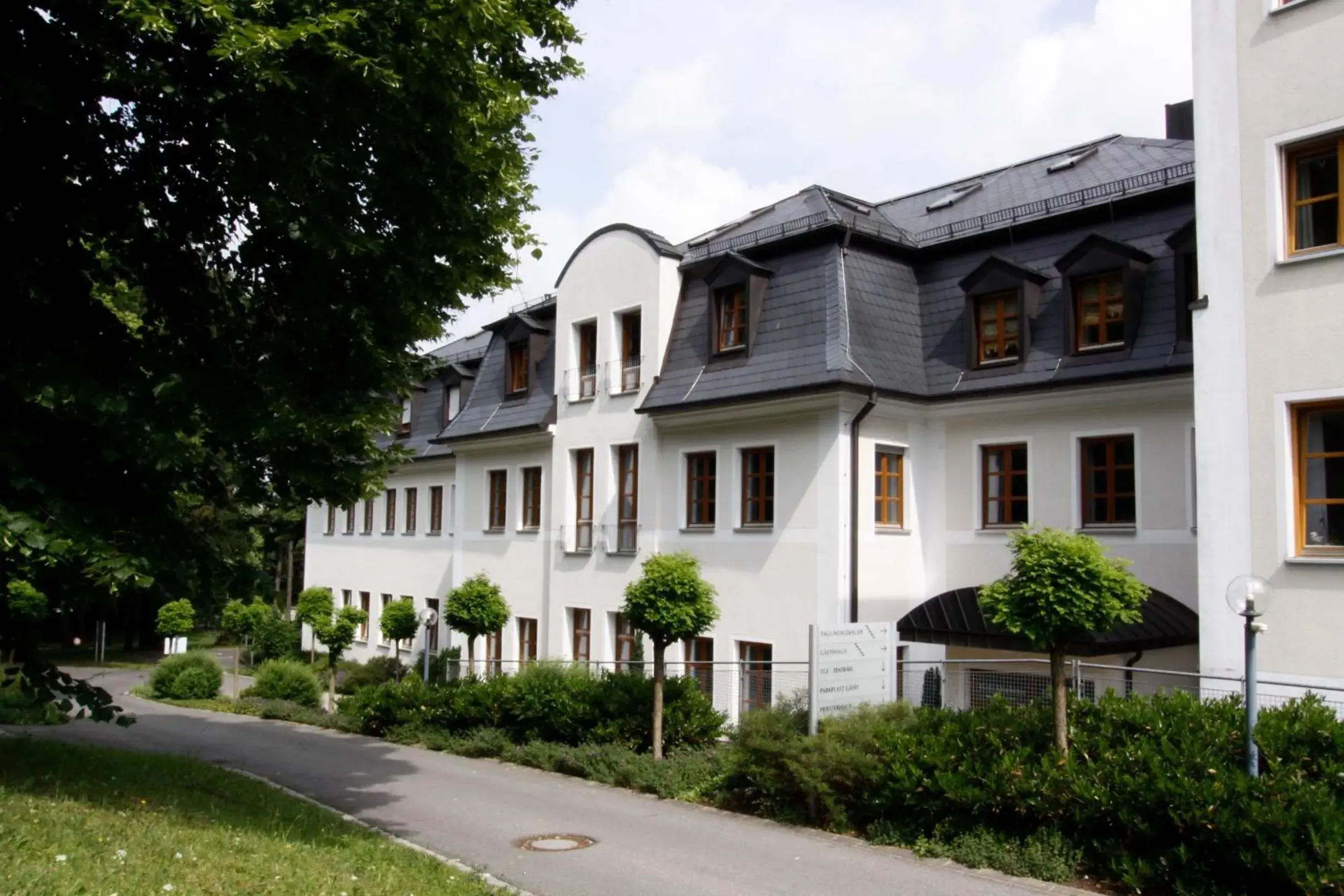 Facade/entrance, Property Building in Kloster St. Josef