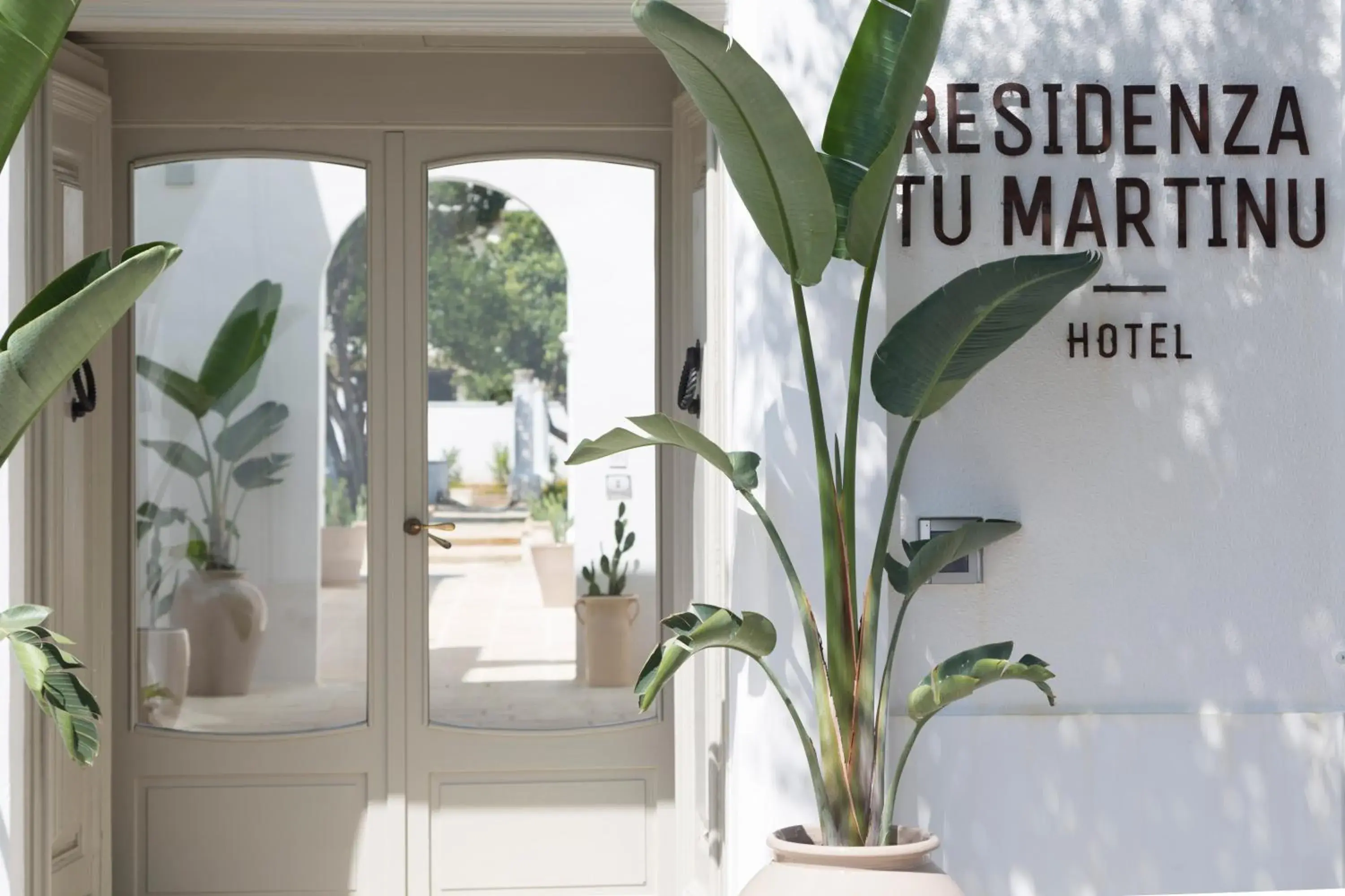 Facade/entrance in Relais San Martino - Albergo della Felicità by Ria Hotels