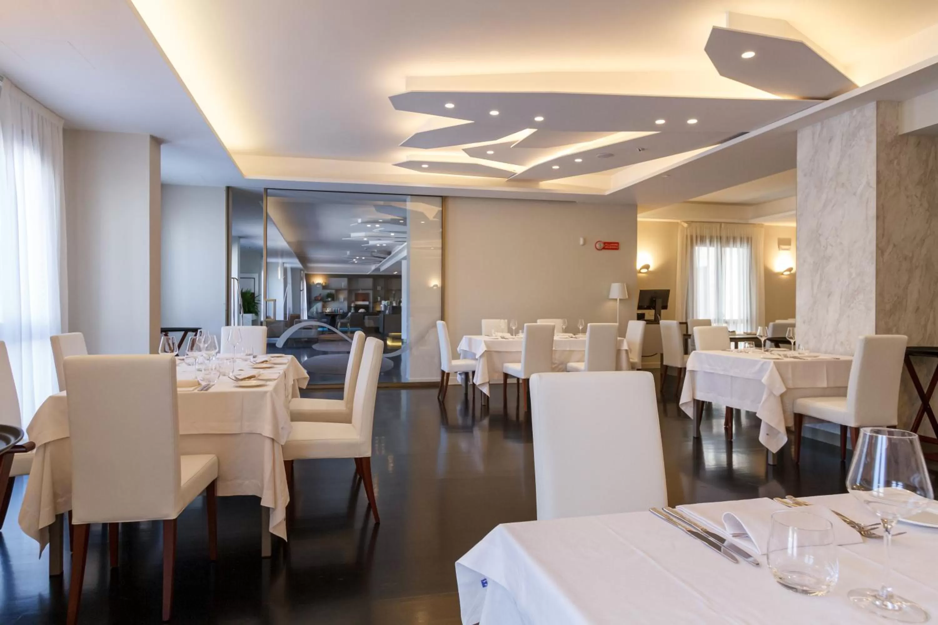 Restaurant/places to eat in Seawater Hotel Bio & Beauty Spa