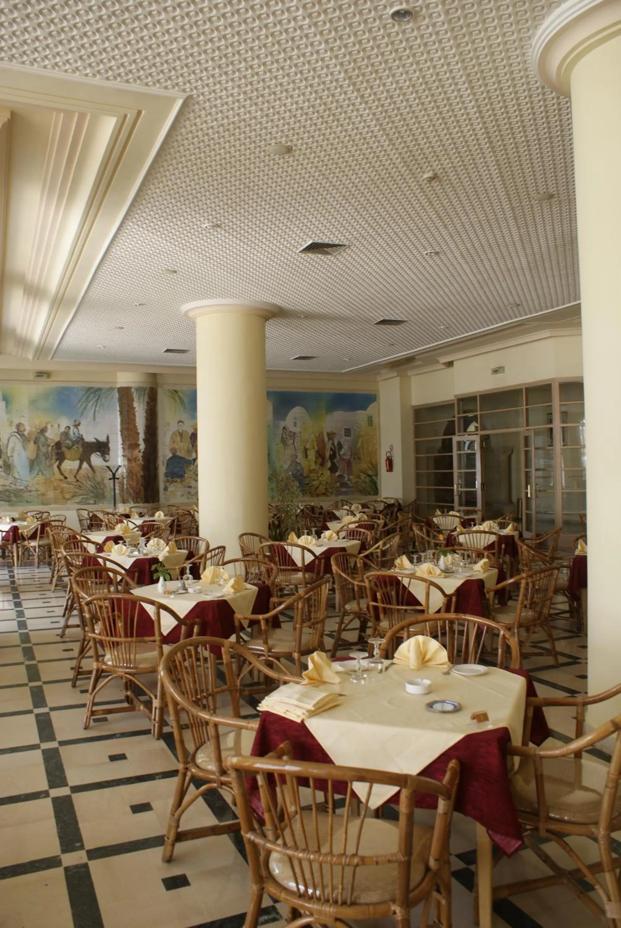 Restaurant/places to eat in El Mouradi Hammamet