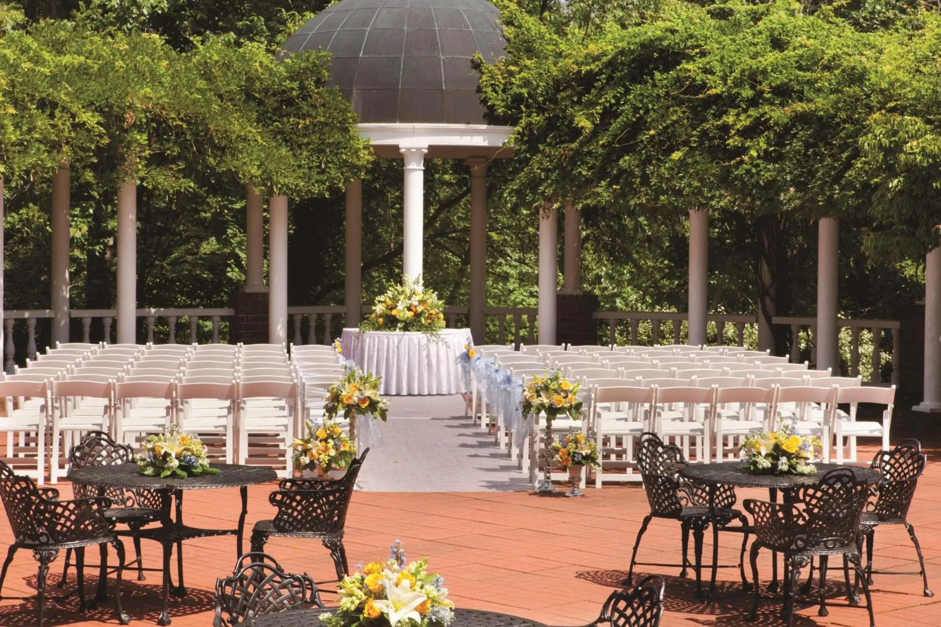 Meeting/conference room, Restaurant/Places to Eat in DoubleTree by Hilton Charlottesville