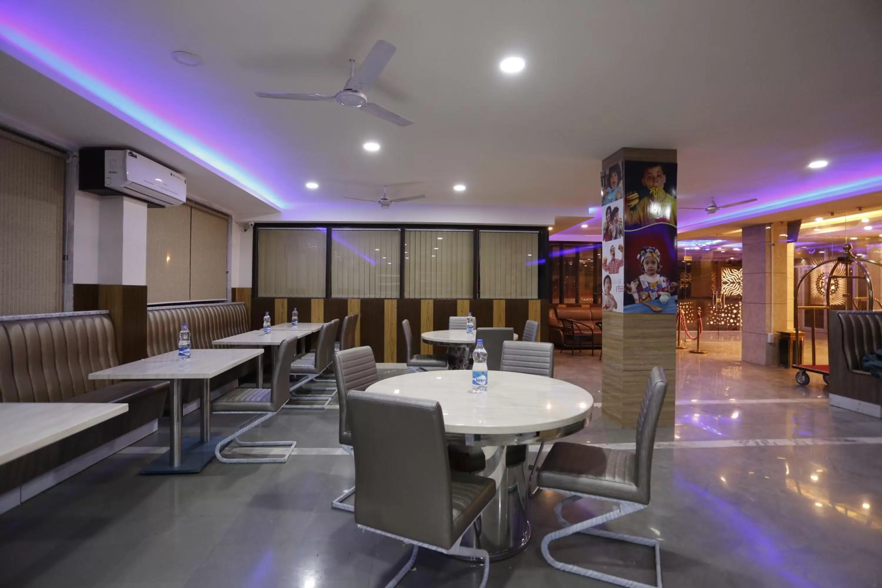 Restaurant/places to eat in Paradise Ganga - A River Side Hotel