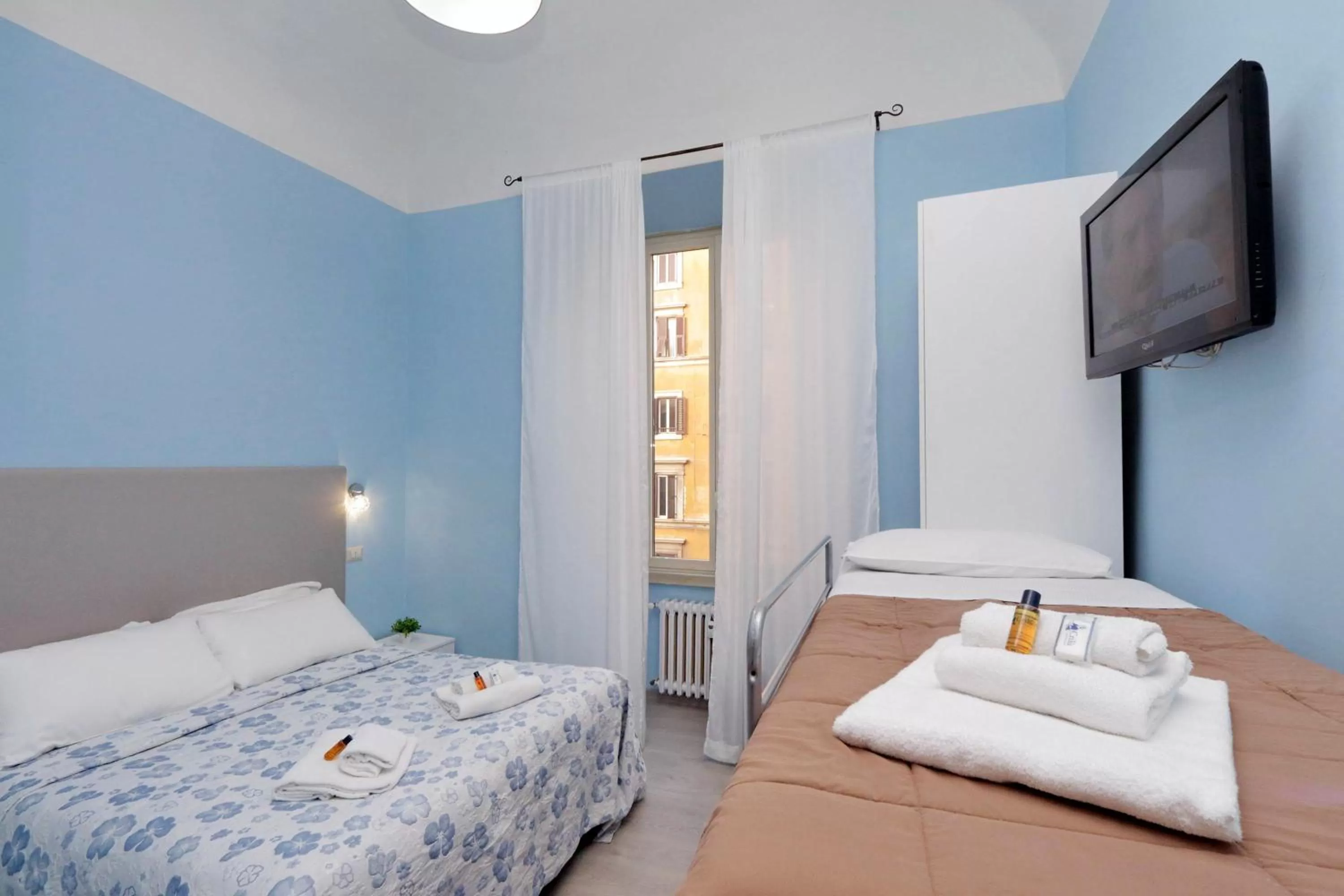 Bed in Domus Domas & Boutique - Golden Keys Collection