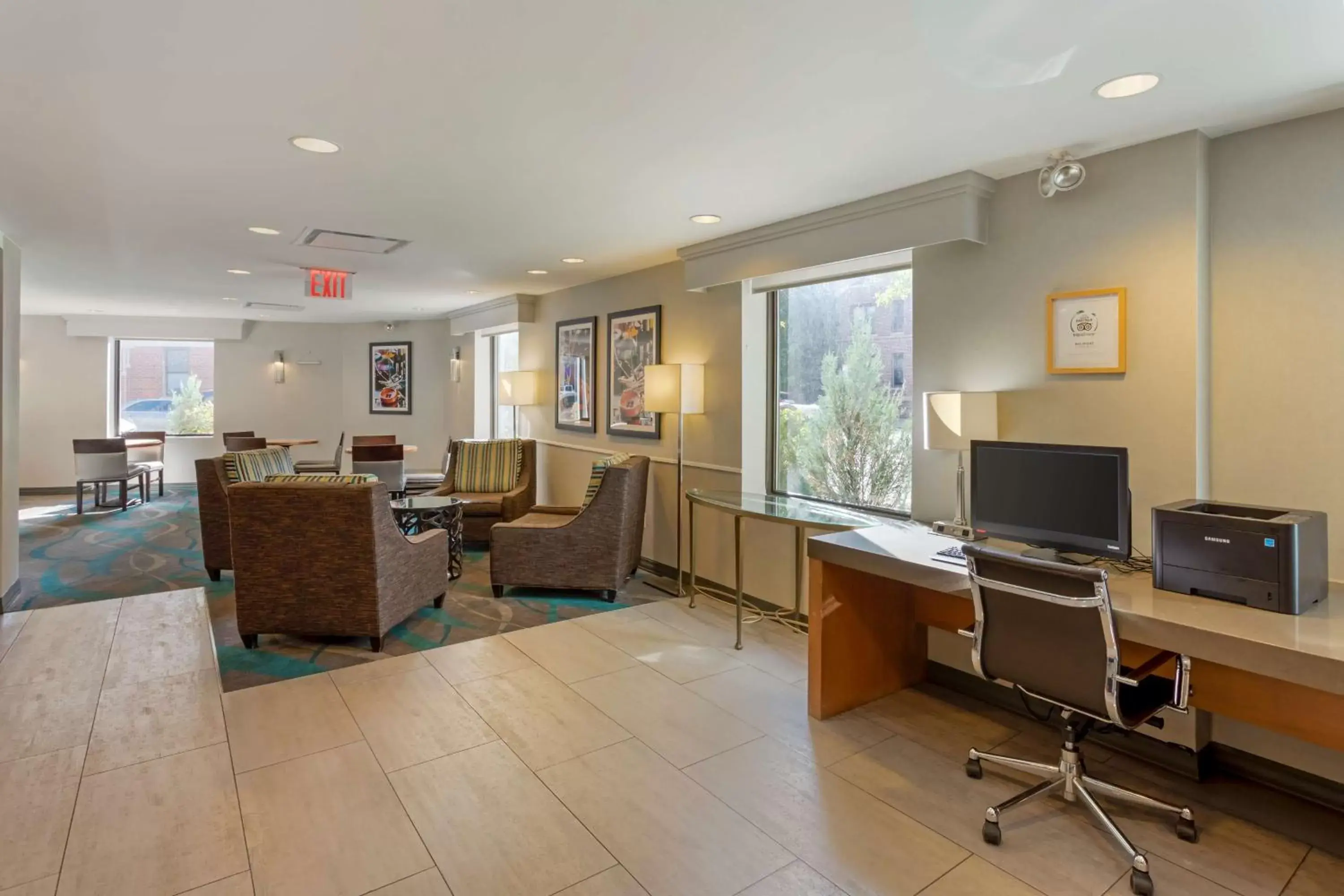 Lobby or reception, Seating Area in Best Western Gregory Hotel