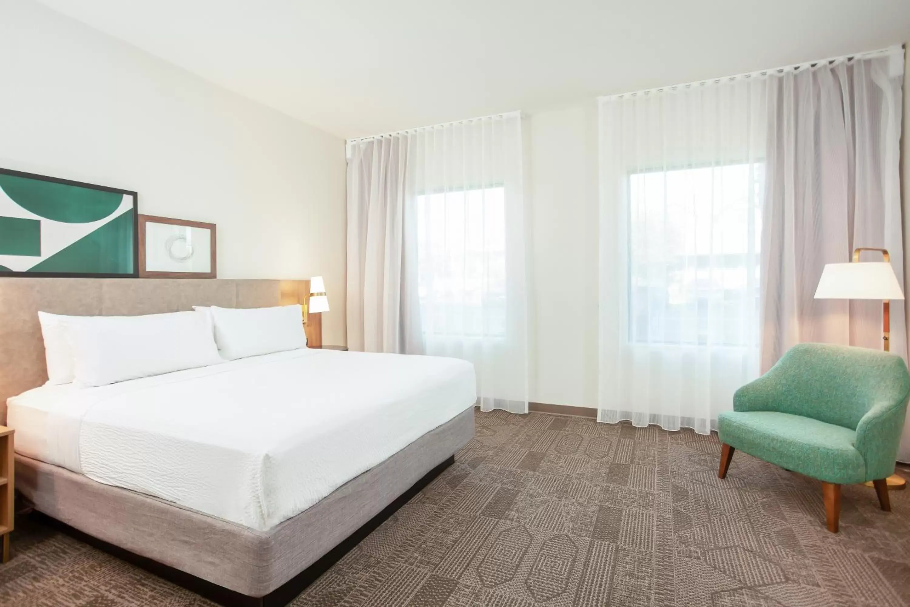 Photo of the whole room, Bed in Staybridge Suites - San Bernardino - Loma Linda