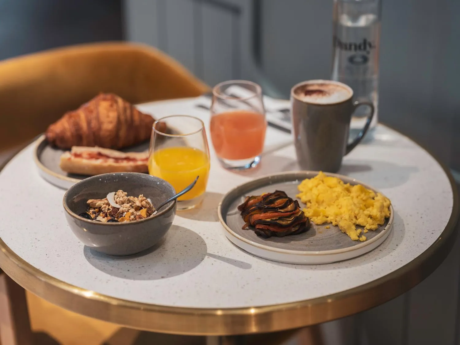 Restaurant/places to eat in Dandy Hotel & Kitchen