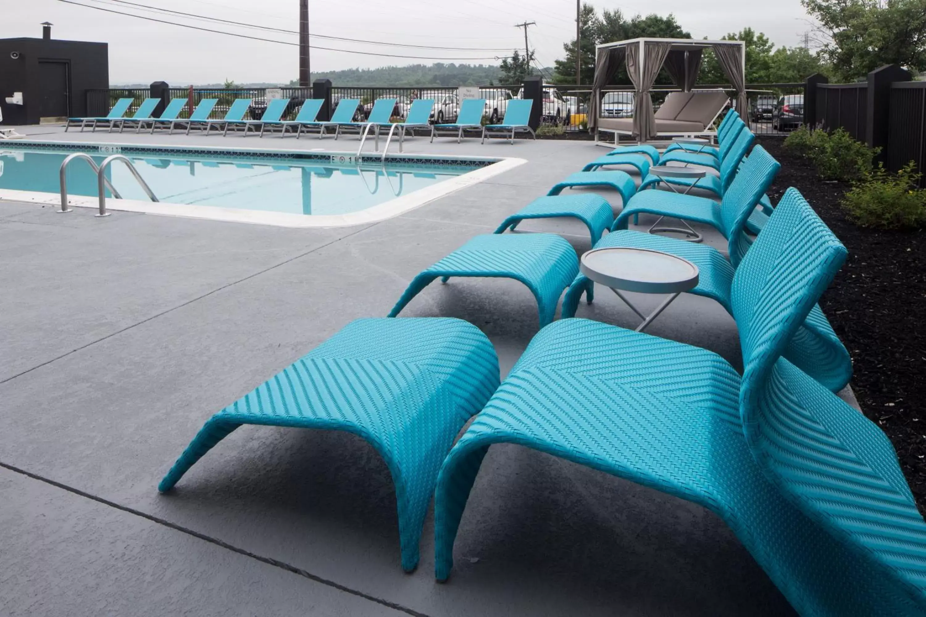 Swimming Pool in Hotel Indigo Harrisburg – Hershey