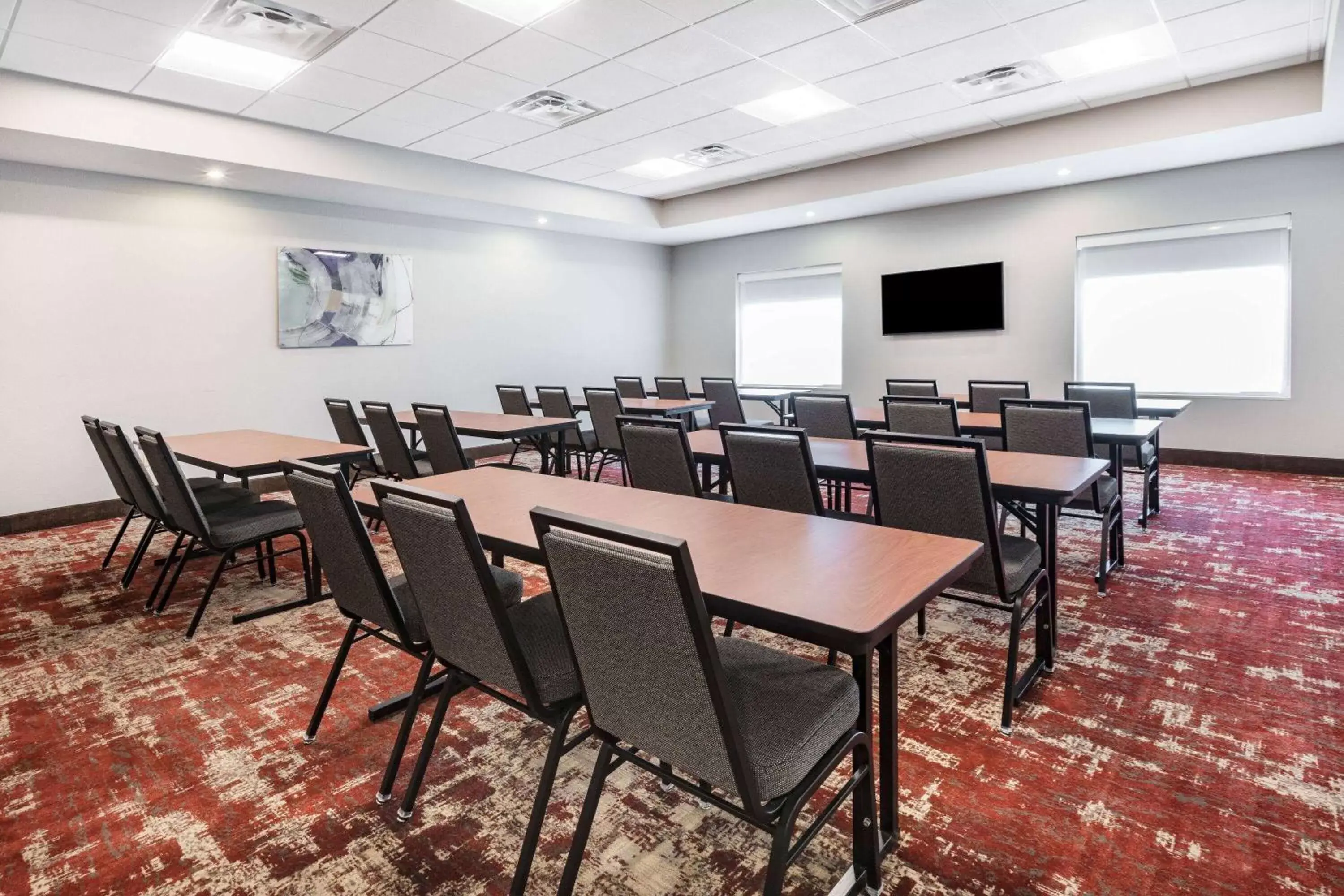 Meeting/conference room in La Quinta Inn & Suites by Wyndham Jackson-Cape Girardeau