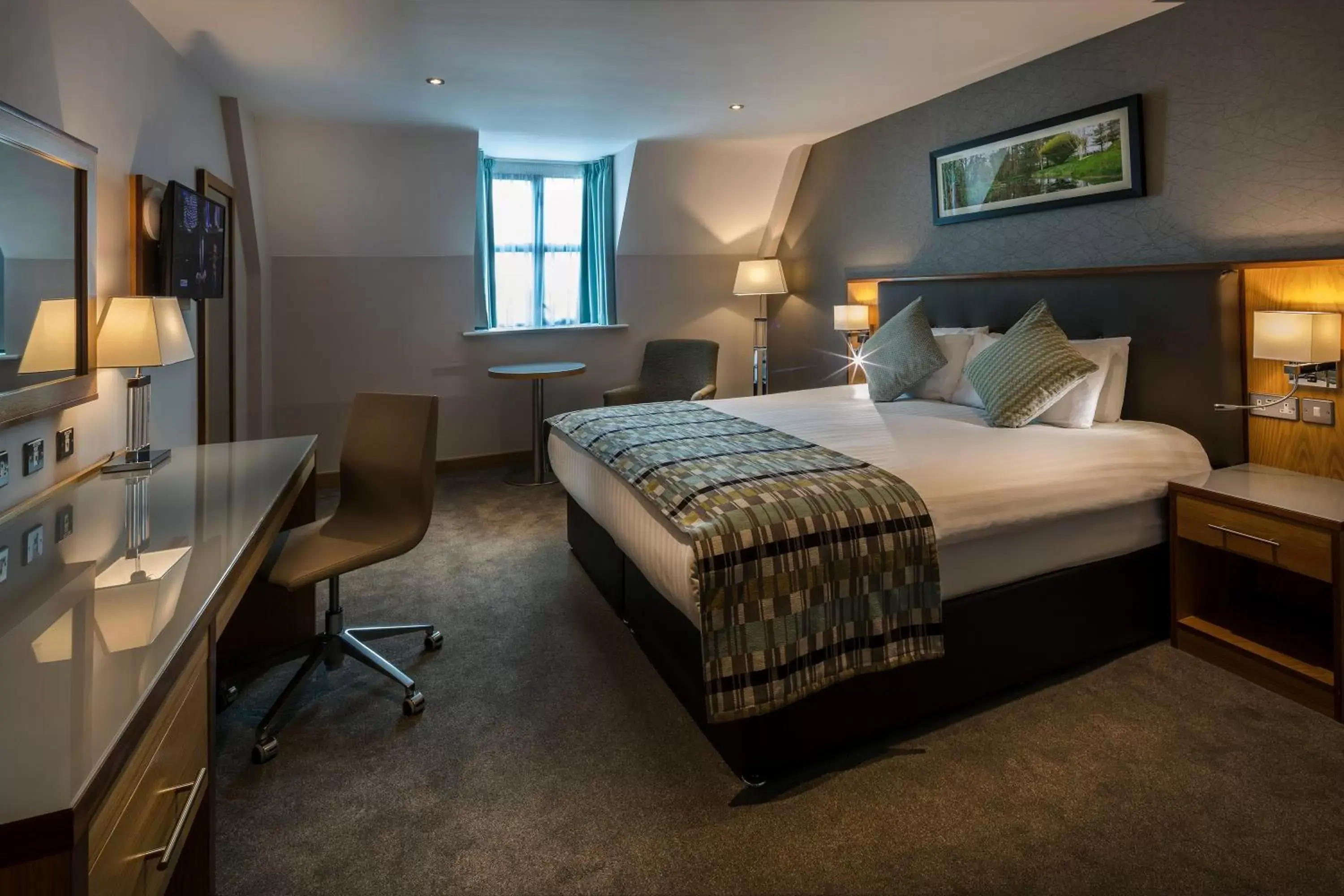 Bedroom in Westgrove Hotel