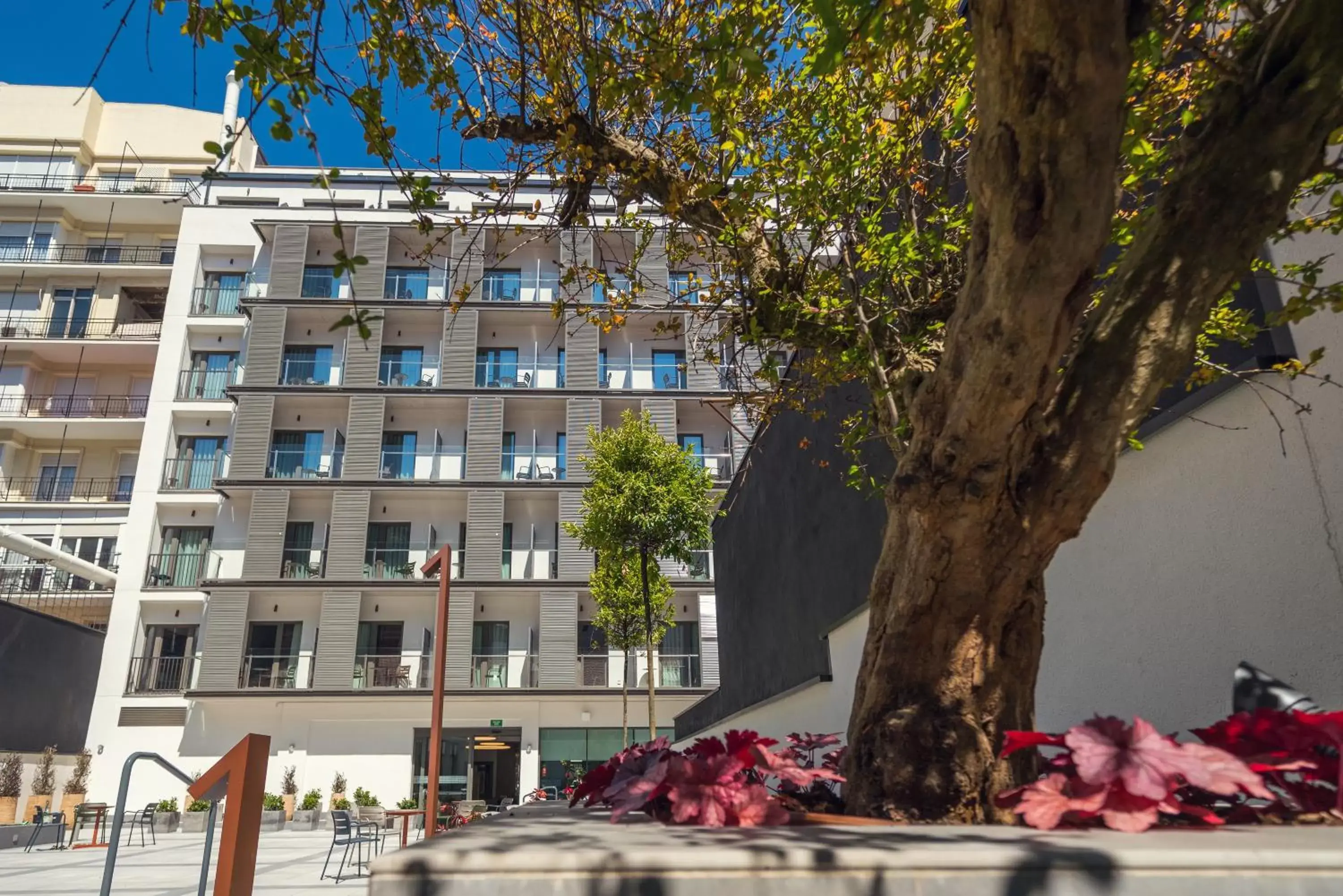 Property Building in Catalonia Gran Vía Bilbao