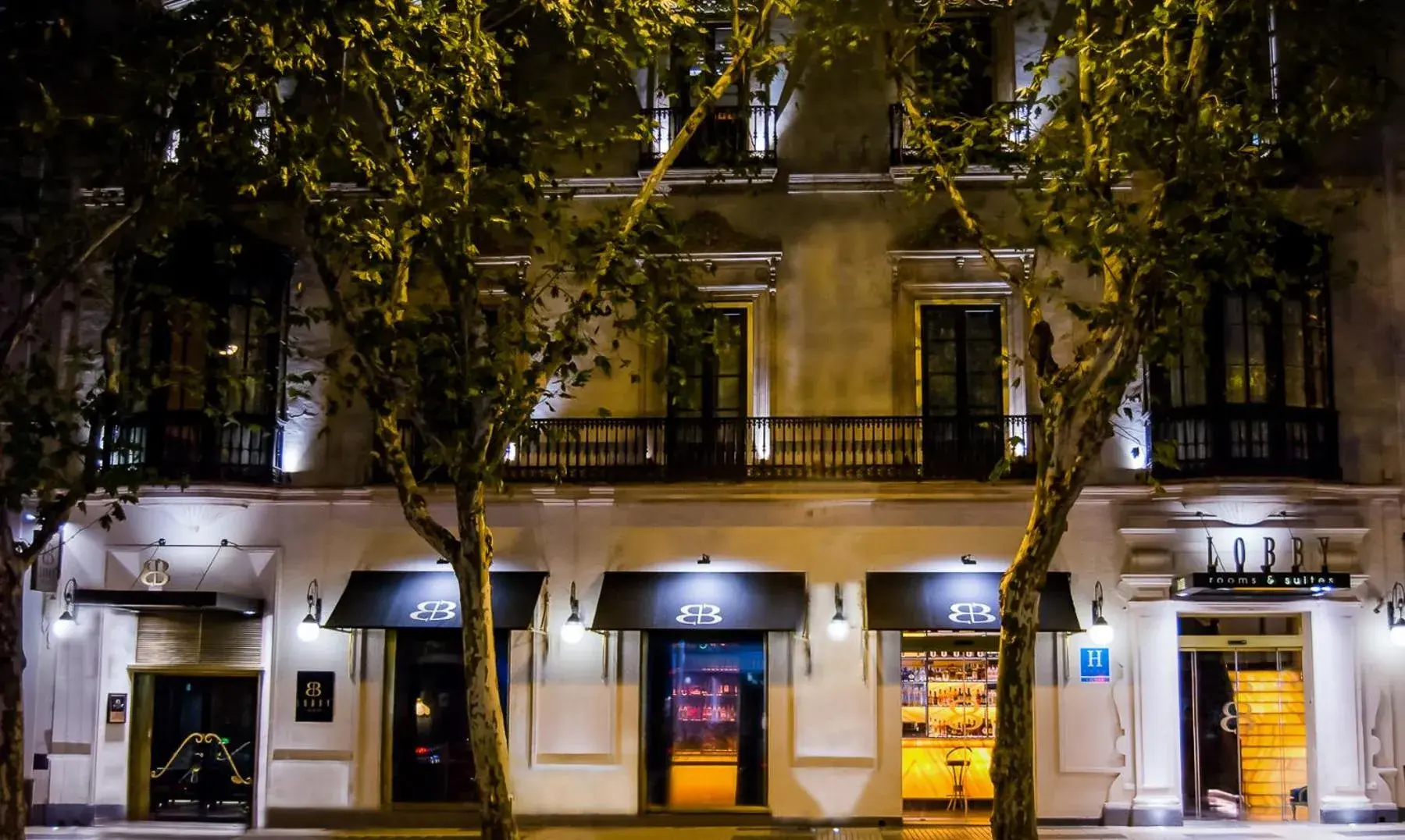 Facade/entrance, Property Building in Hotel Lobby Room Sevilla
