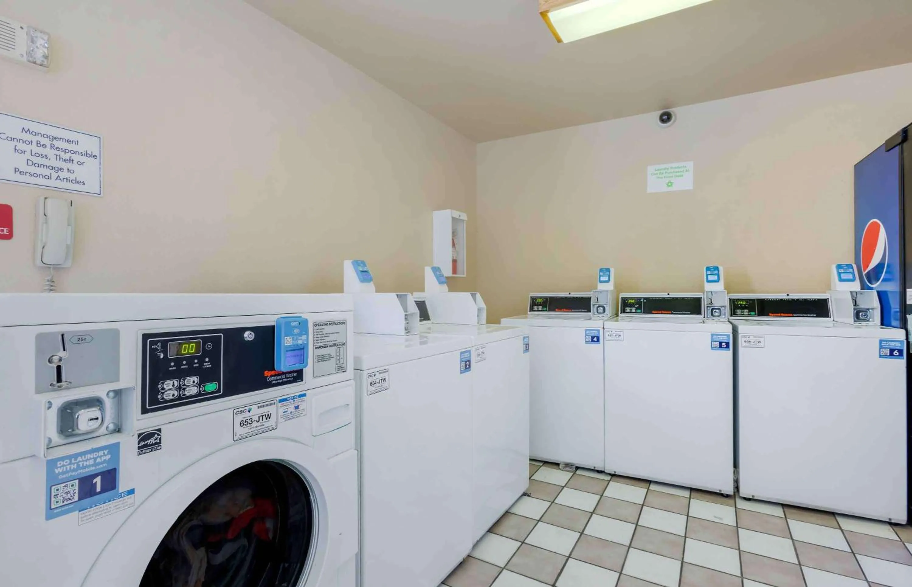 Property building in Extended Stay America Suites - Phoenix - Scottsdale - Old Town