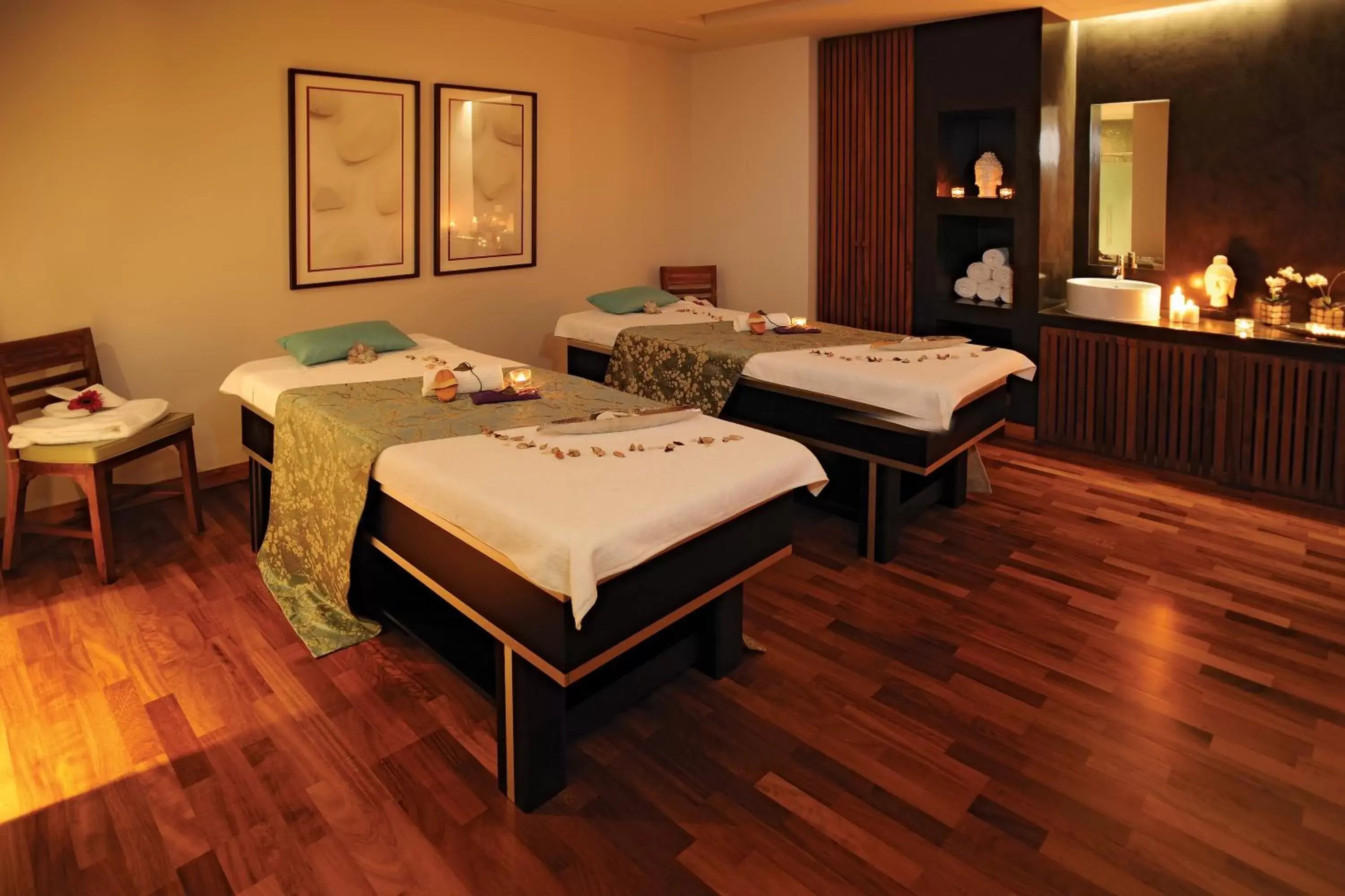 Spa and wellness centre/facilities, Bed in Belmar Spa & Beach Resort