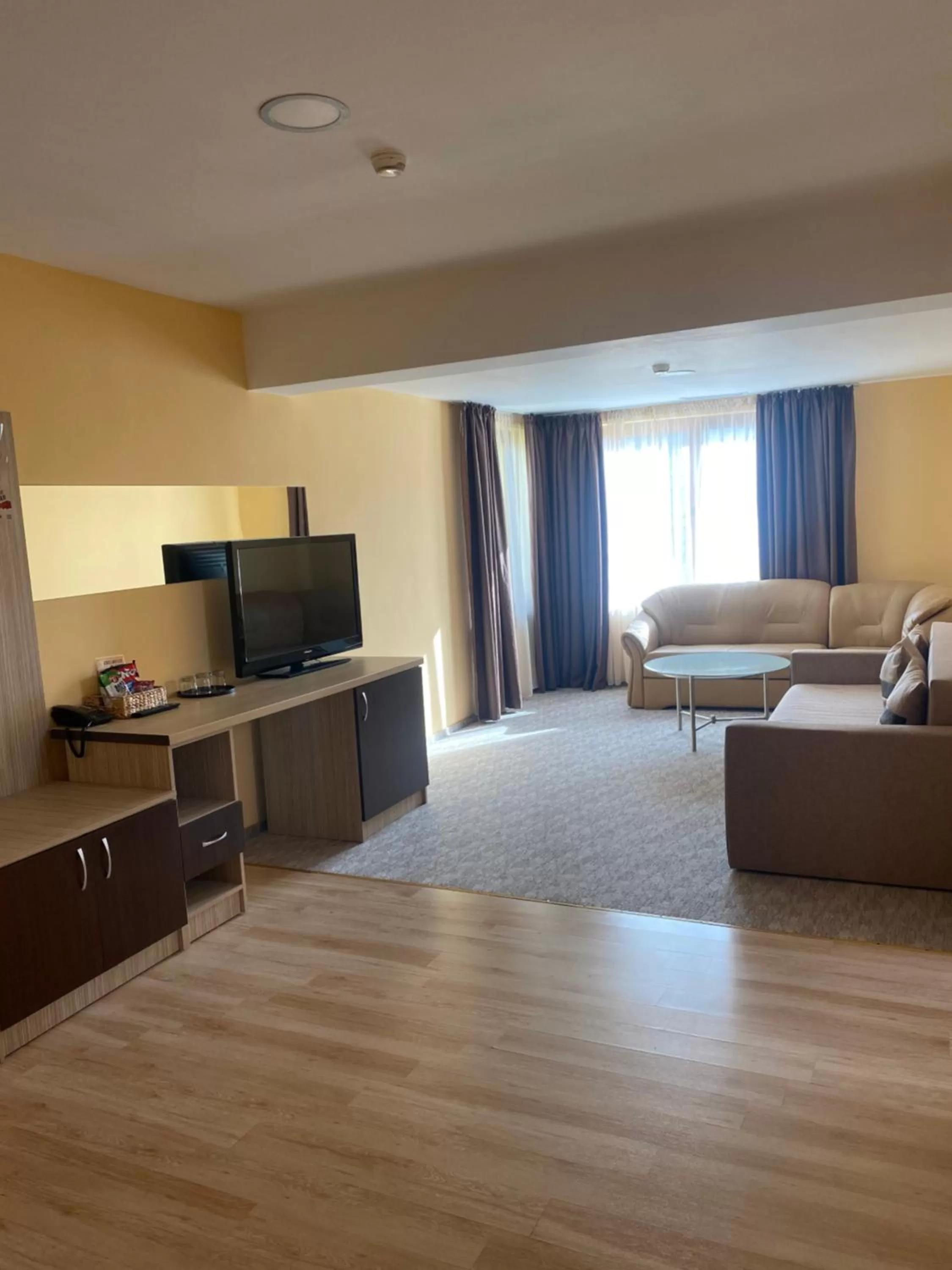 Bed in Hotel Edelweiss