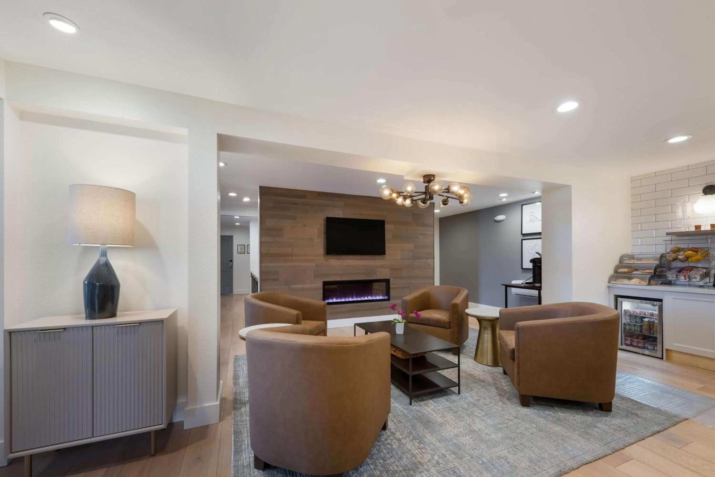 Breakfast in BEST WESTERN the Inn of Los Gatos