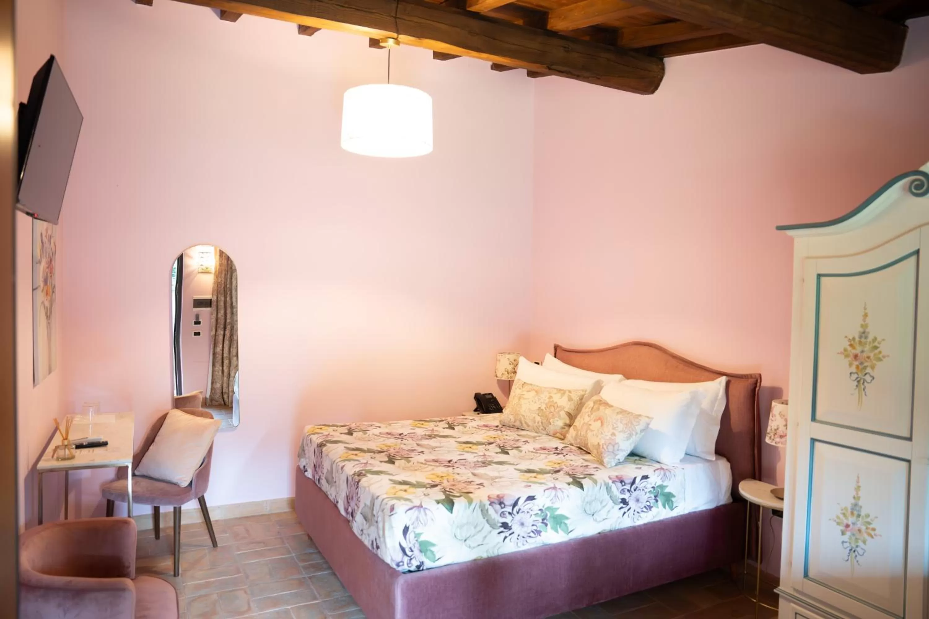 Bed in Relais Santa Caterina Hotel