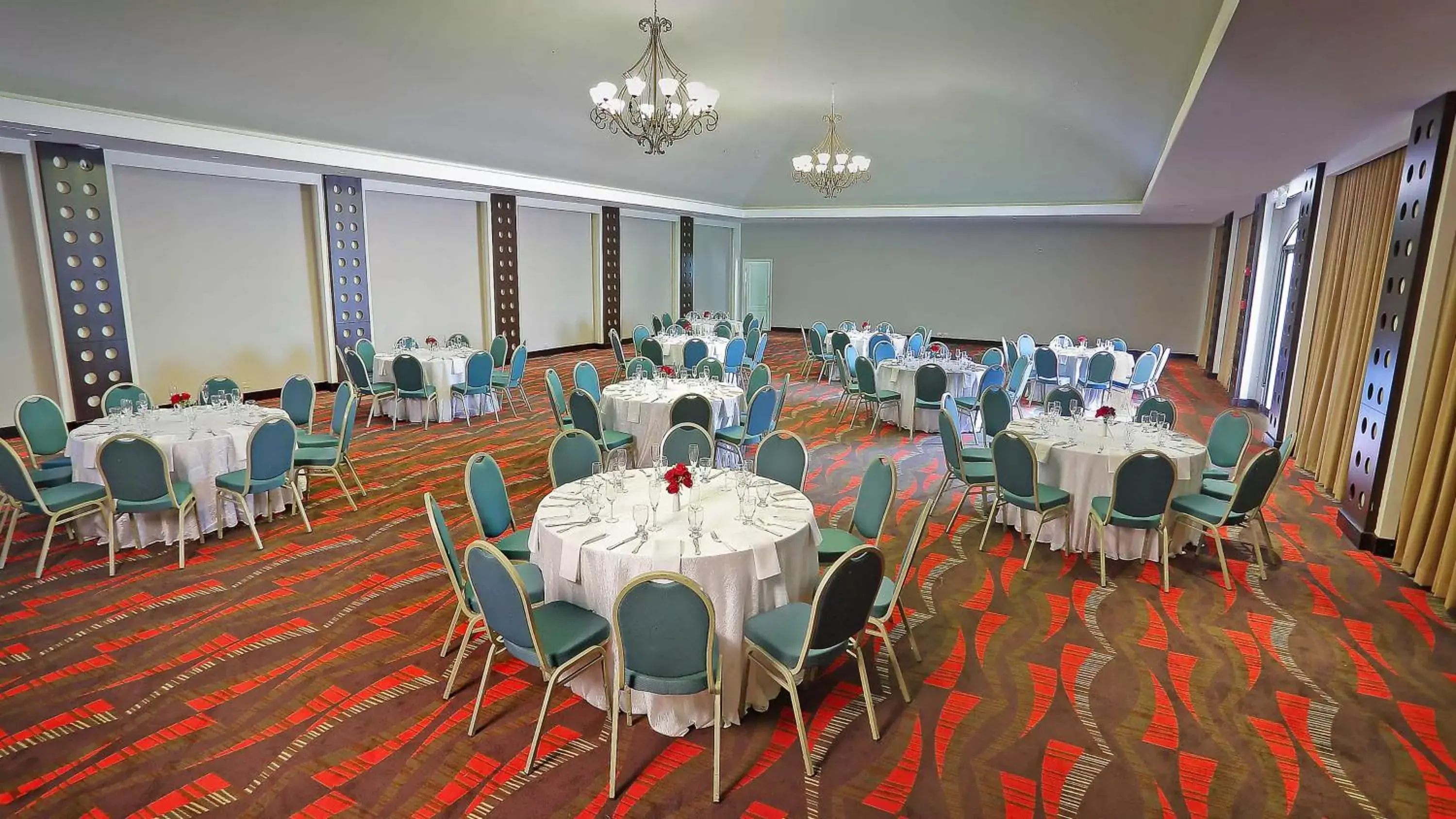 Banquet/Function facilities, Restaurant/Places to Eat in Holiday Inn Panama Canal, an IHG Hotel