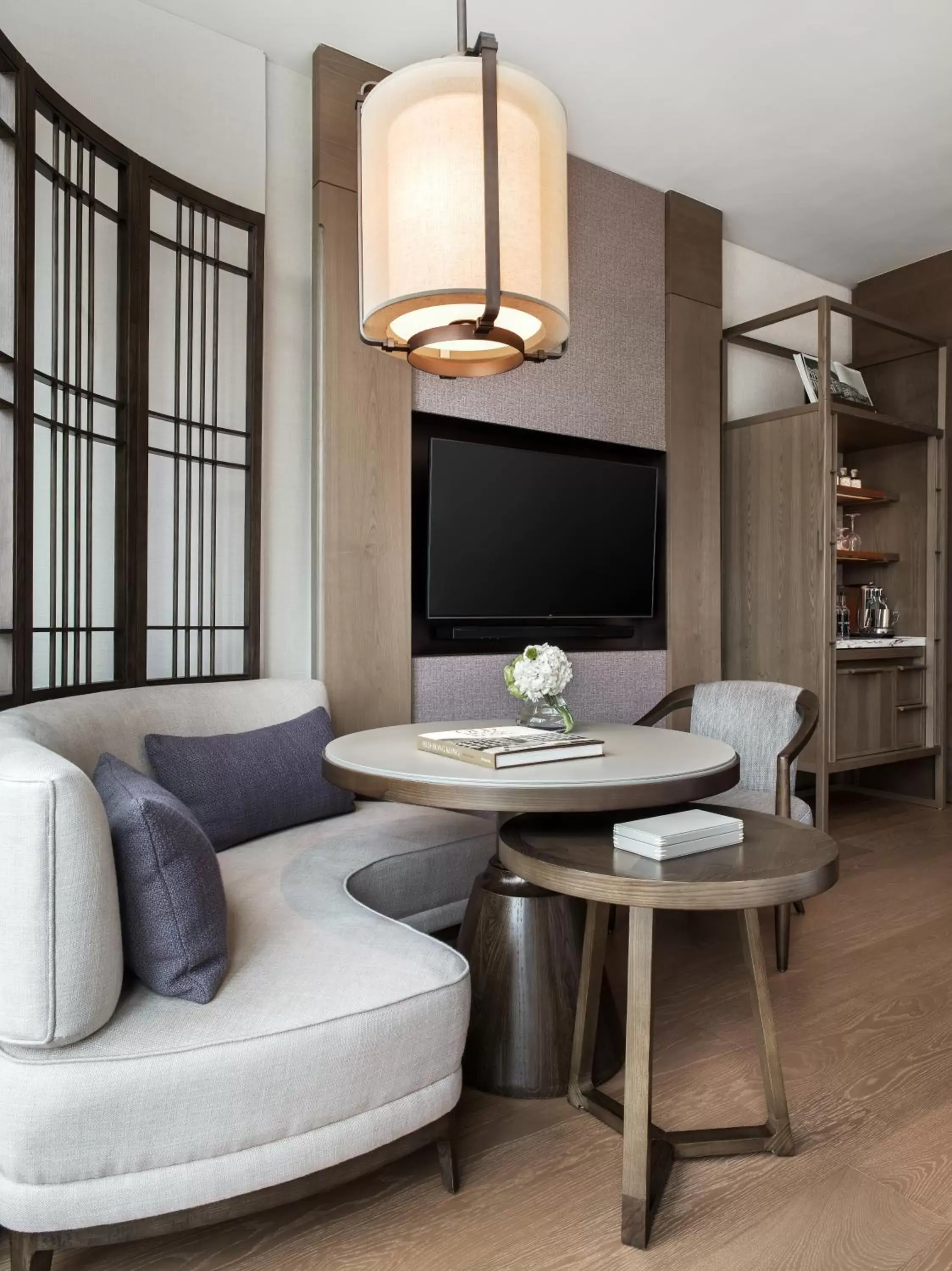 Dining area, Seating Area in The St. Regis Hong Kong