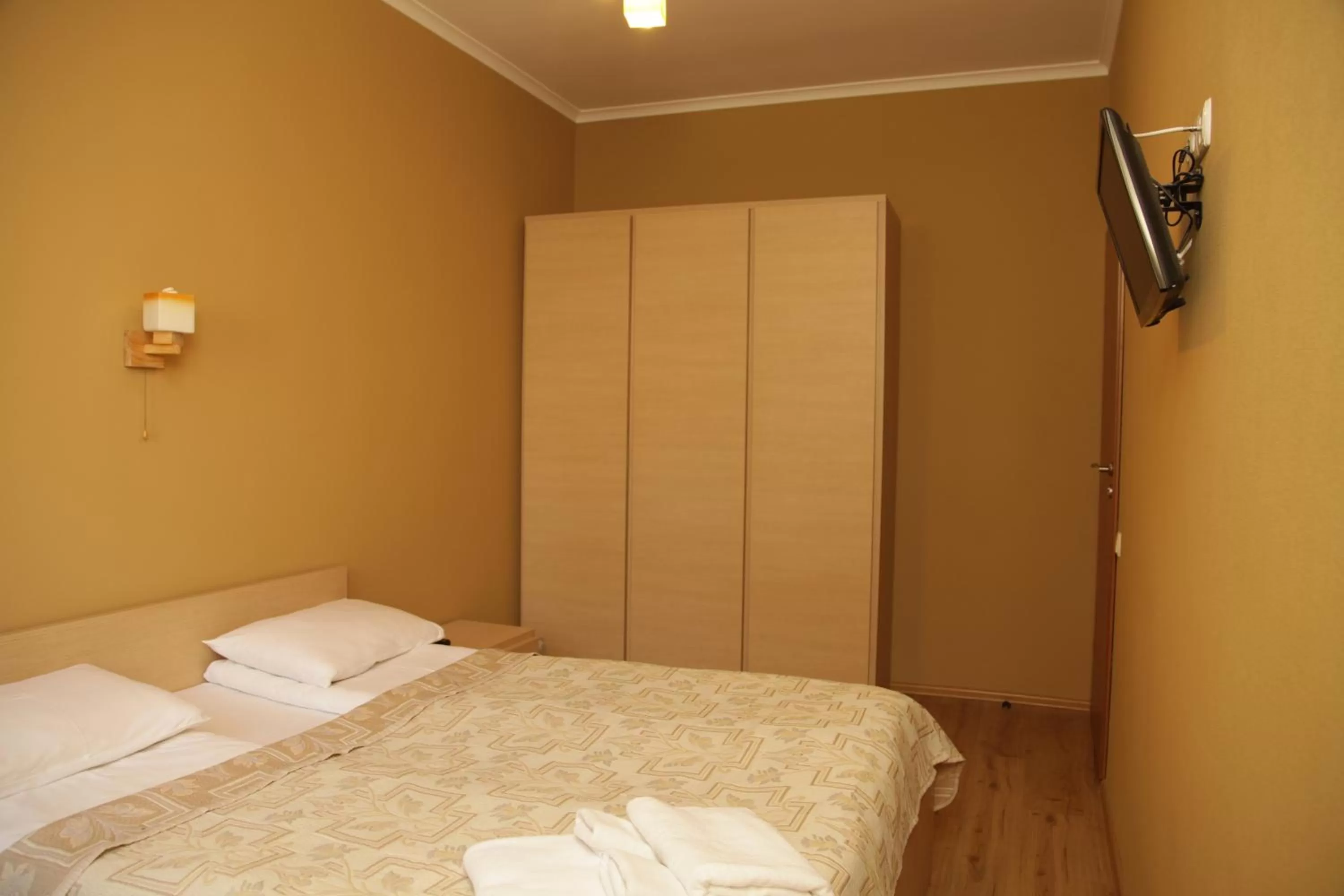 Bedroom, Bed in irisHotels