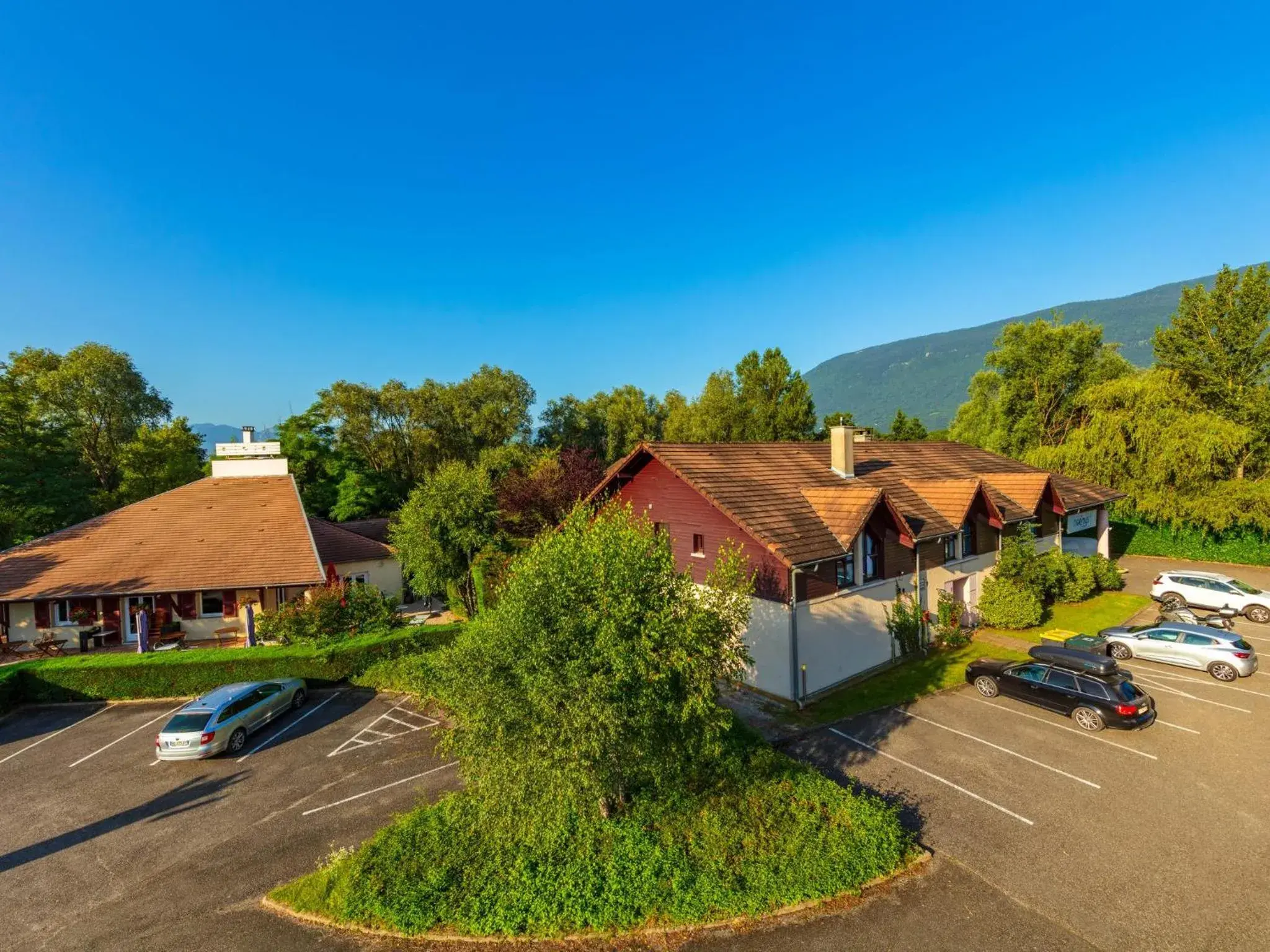 Bird's eye view in Mona Lisa Le Clos Du Lac