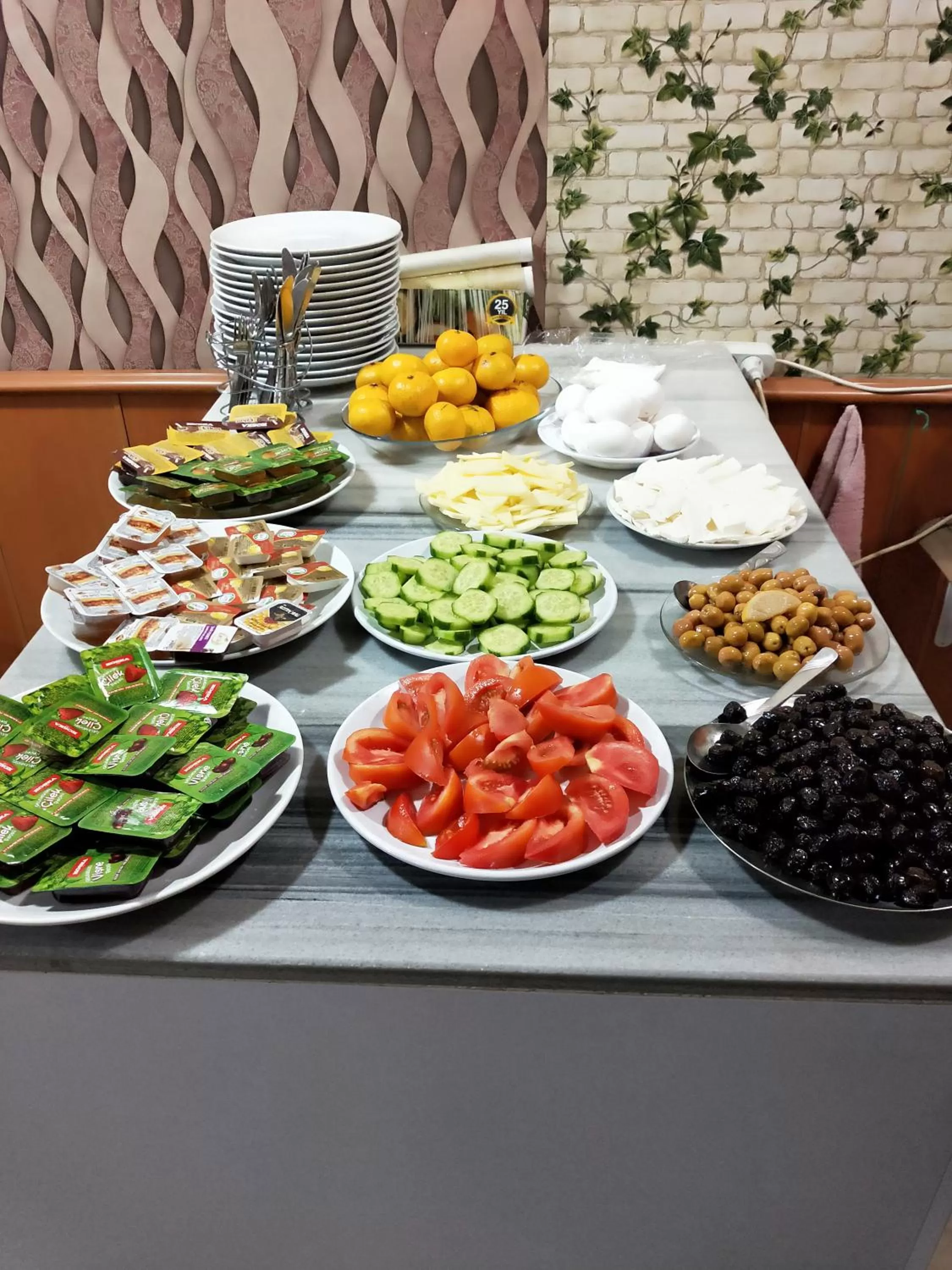 Breakfast in OTEL ÇINAR