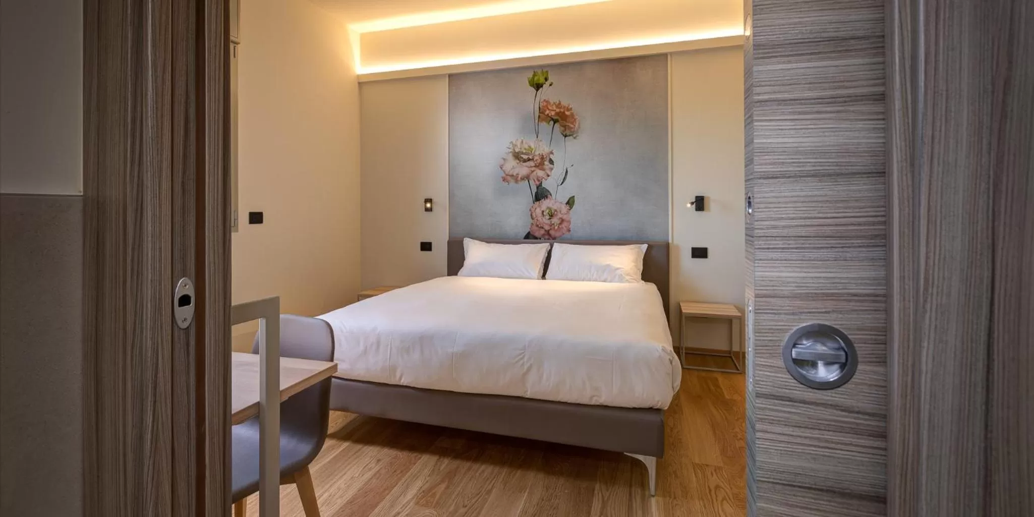 Bed in Park Hotel & Residence by The Cube