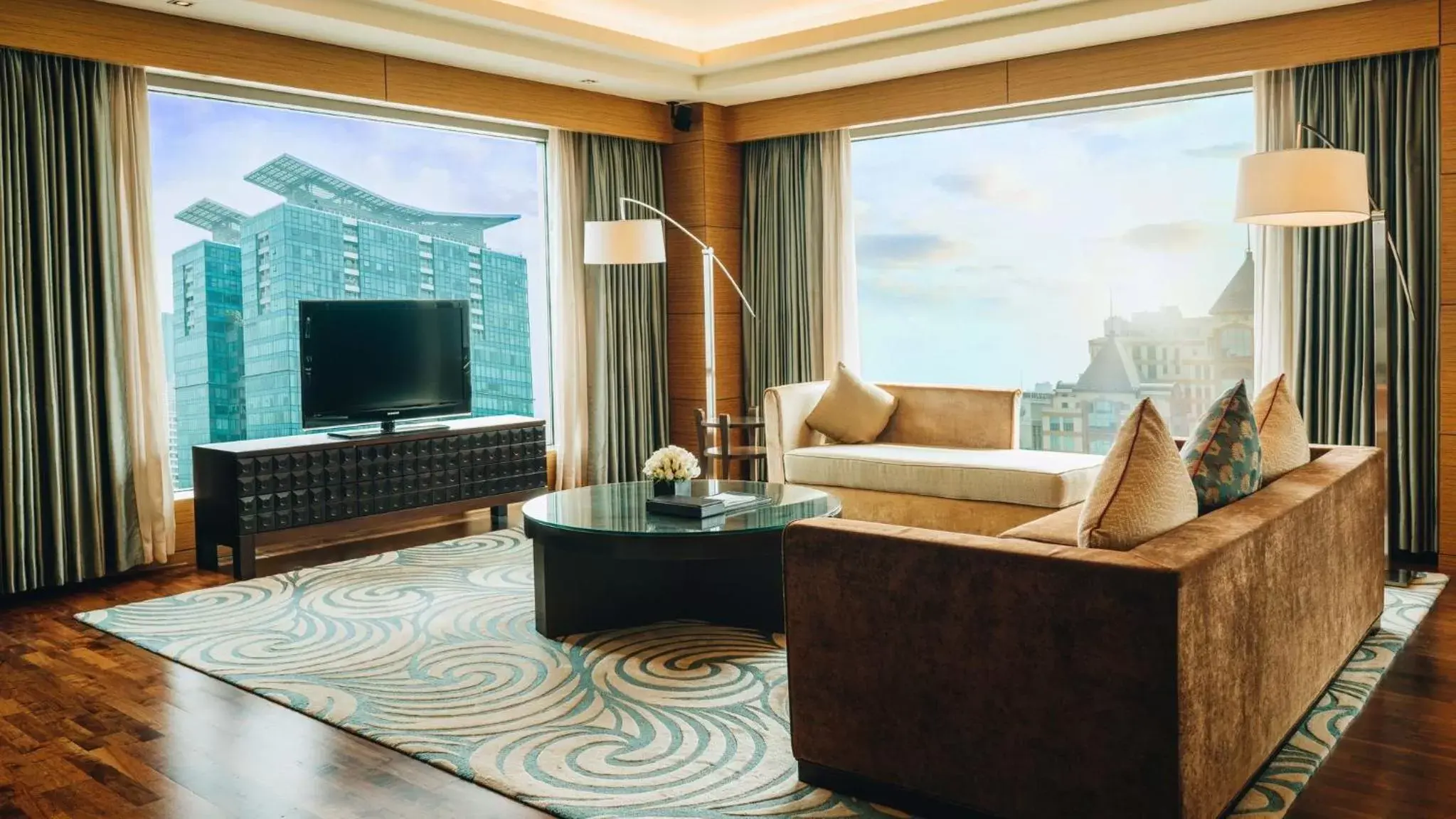 Photo of the whole room, Seating Area in InterContinental Saigon, an IHG Hotel