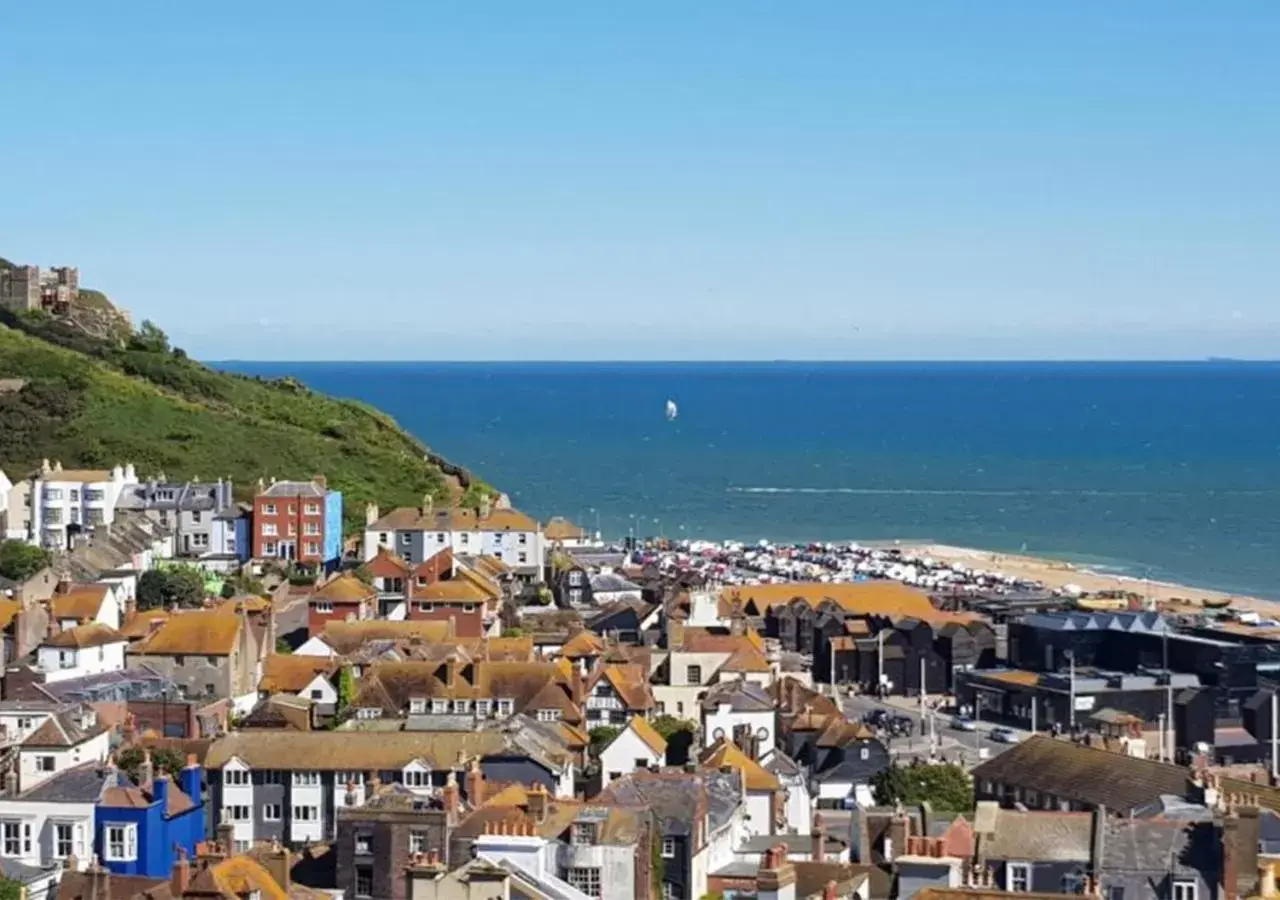 Bird's-eye View in The Jenny Lind