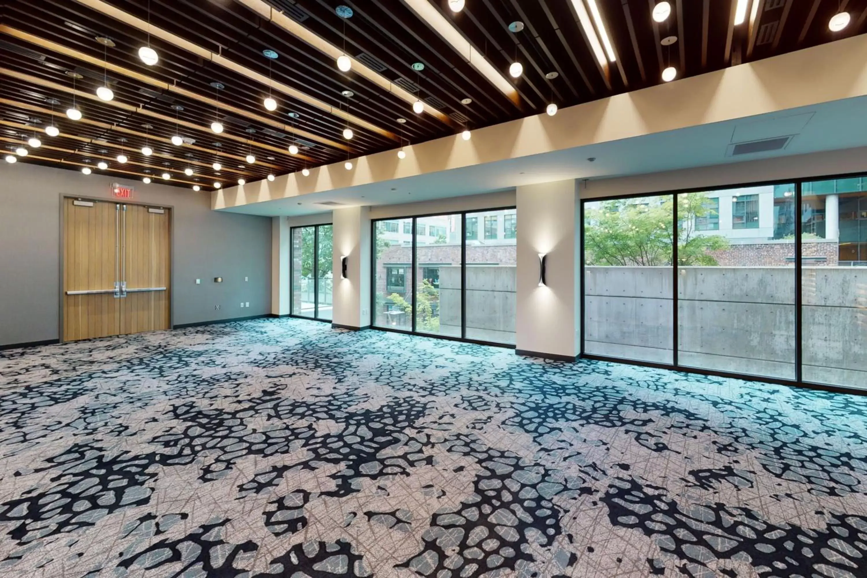 Meeting/conference room, Swimming Pool in Astra Hotel, Seattle, A Tribute Portfolio Hotel by Marriott