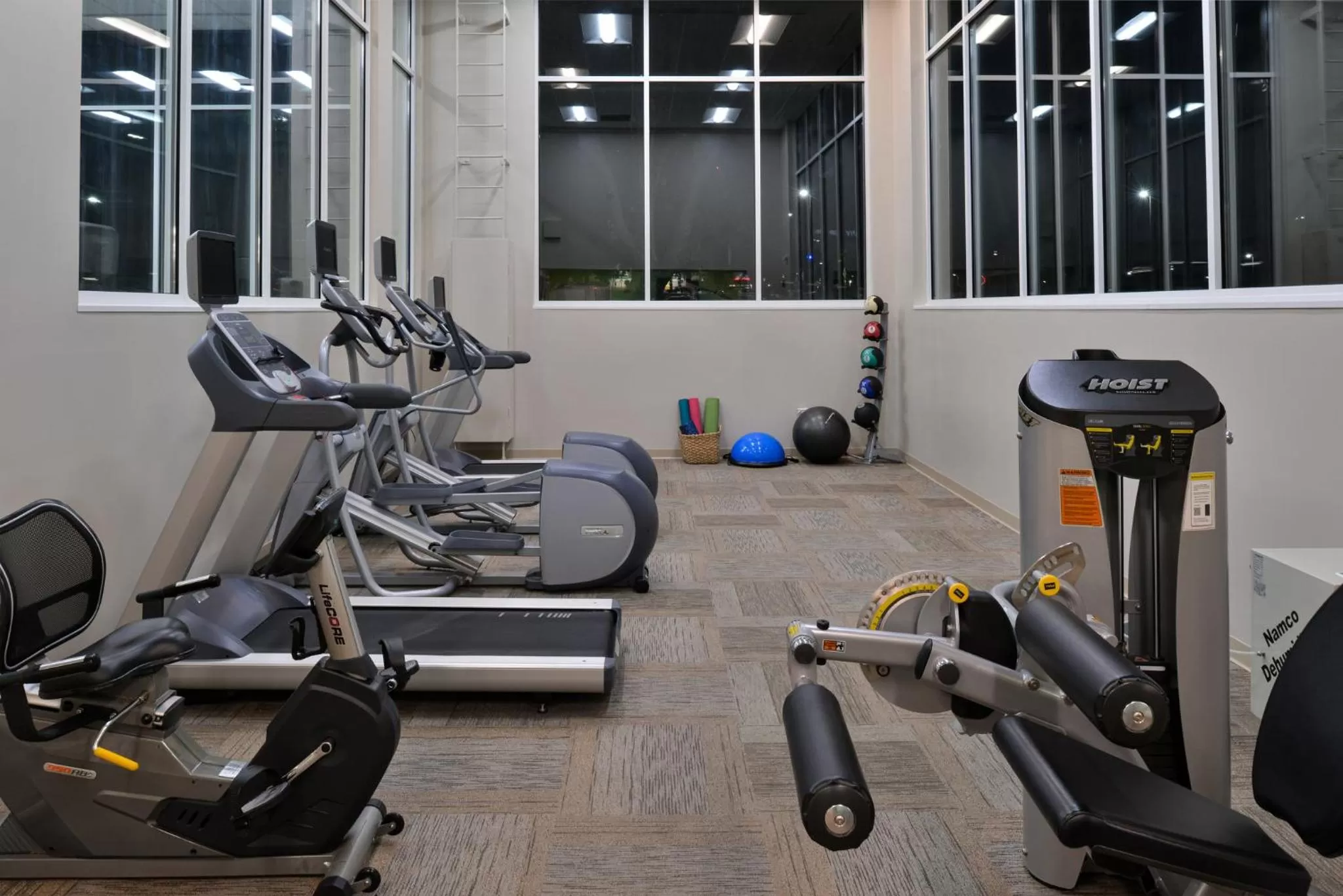 Fitness centre/facilities in Holiday Inn Hotel & Suites Overland Park-Convention Center by IHG