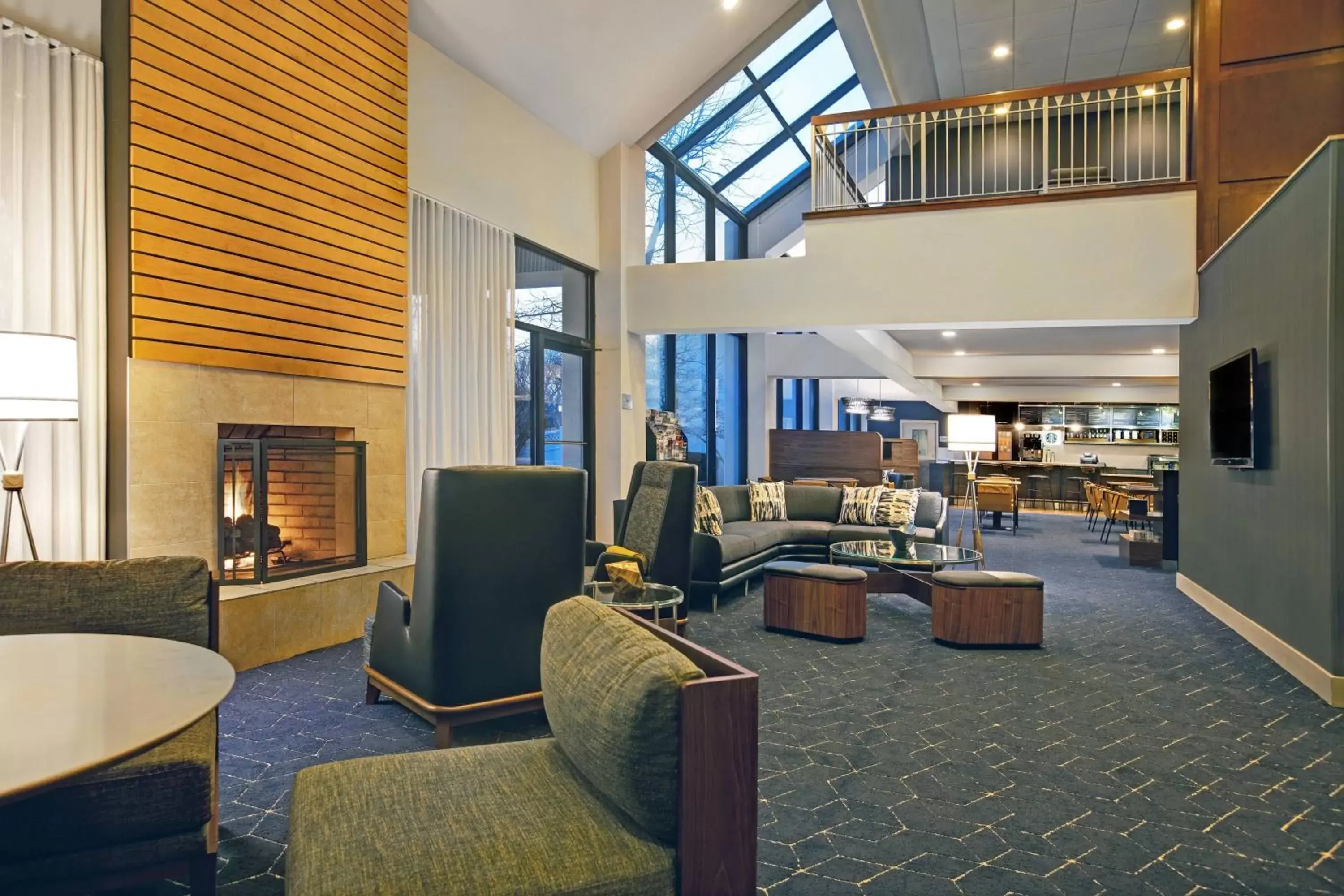 Lobby or reception, Lobby/Reception in Courtyard Chicago Elmhurst/Oakbrook Area