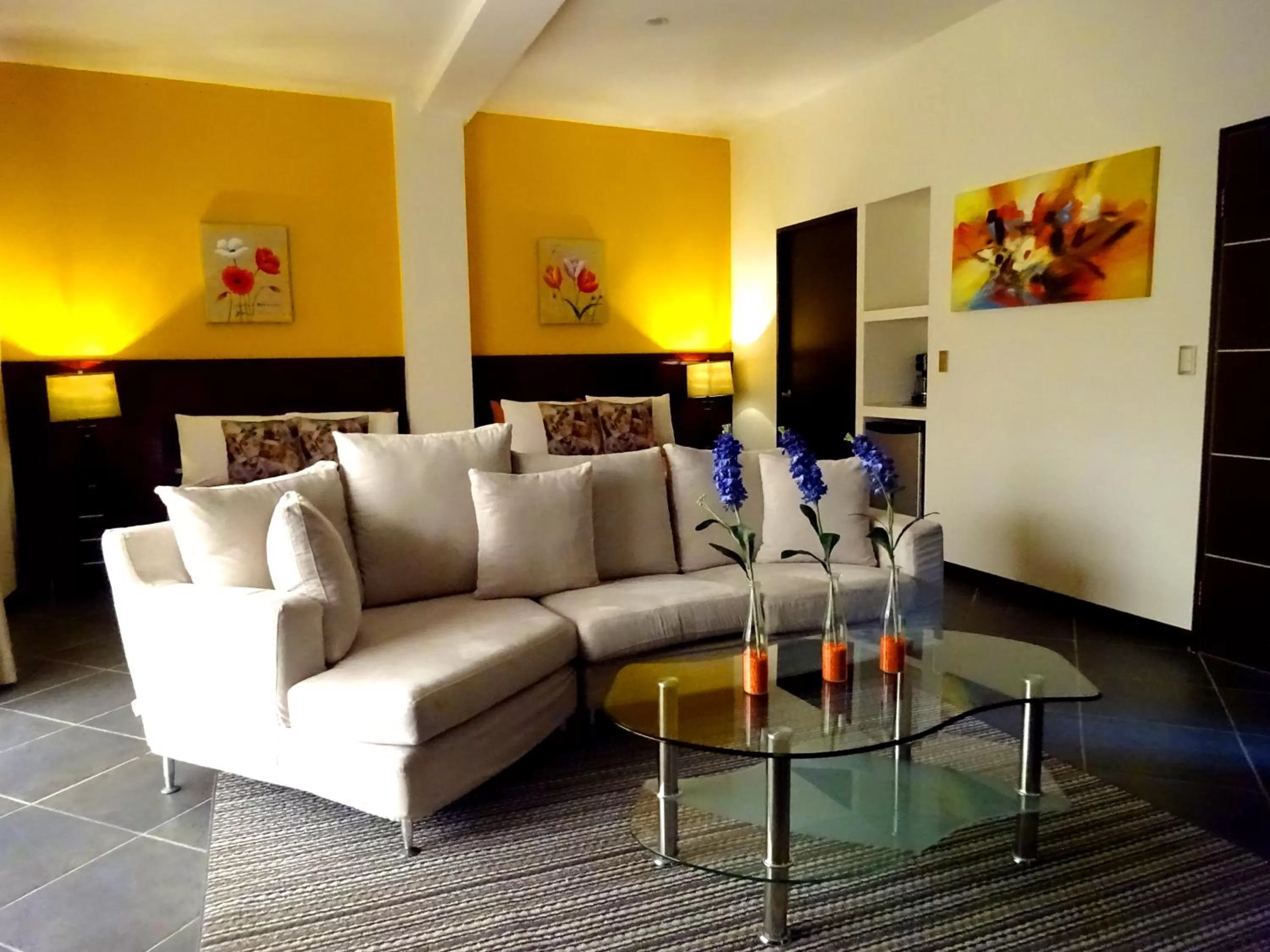 Photo of the whole room in Alameda Cariari Boutique Hotel