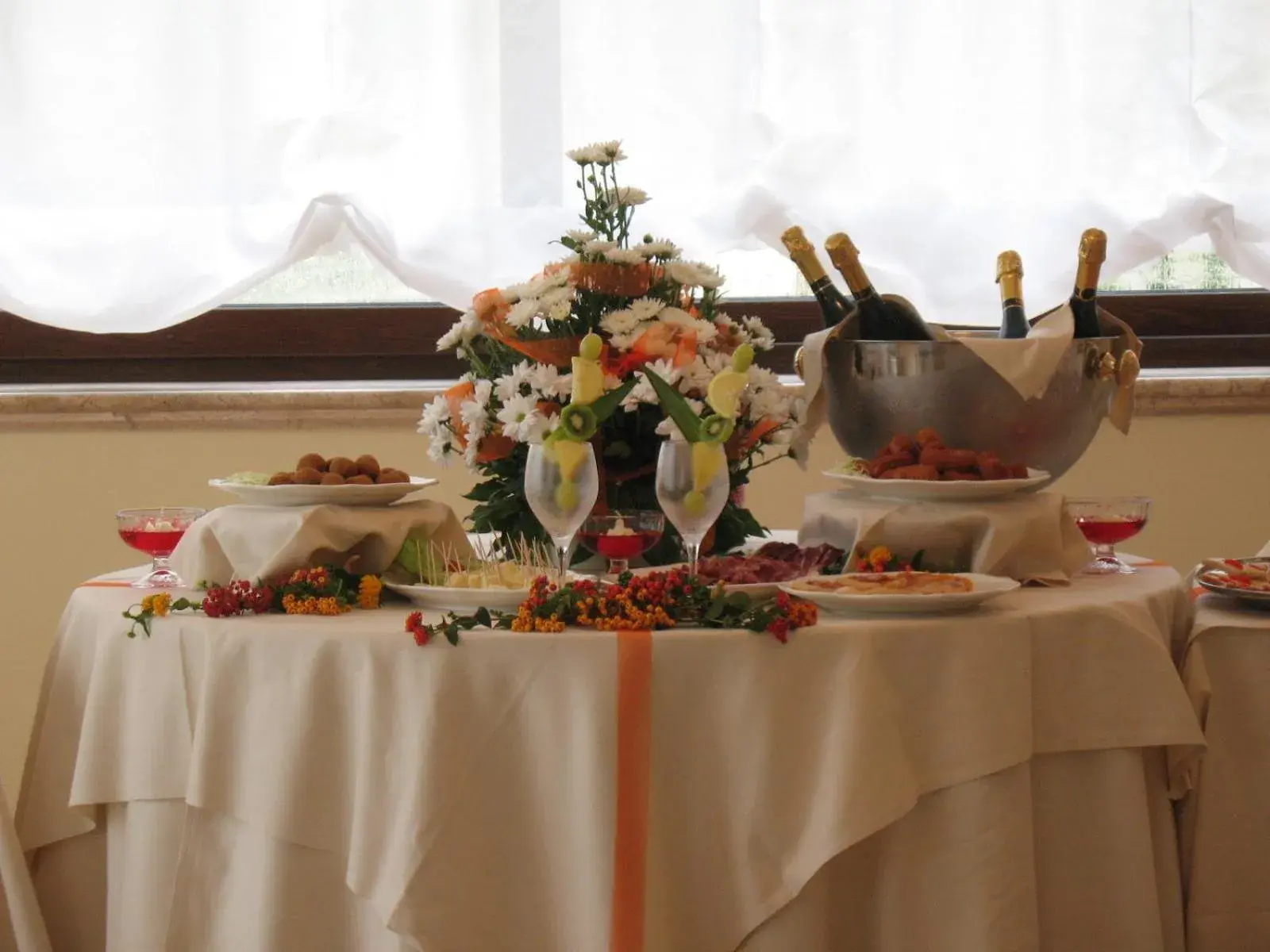 Food, Banquet Facilities in Hotel San Giorgio