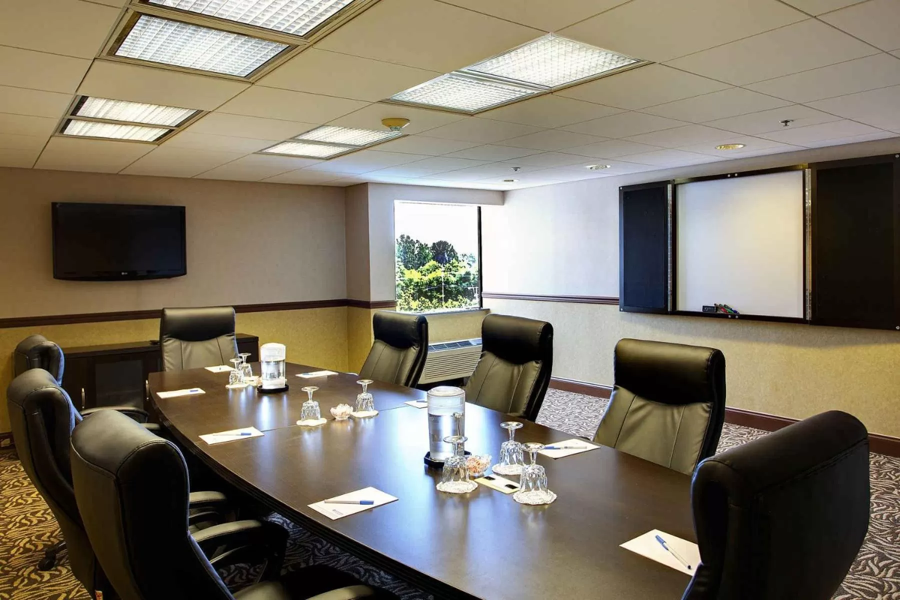 Meeting/conference room in Quality Hotel Philadelphia Airport