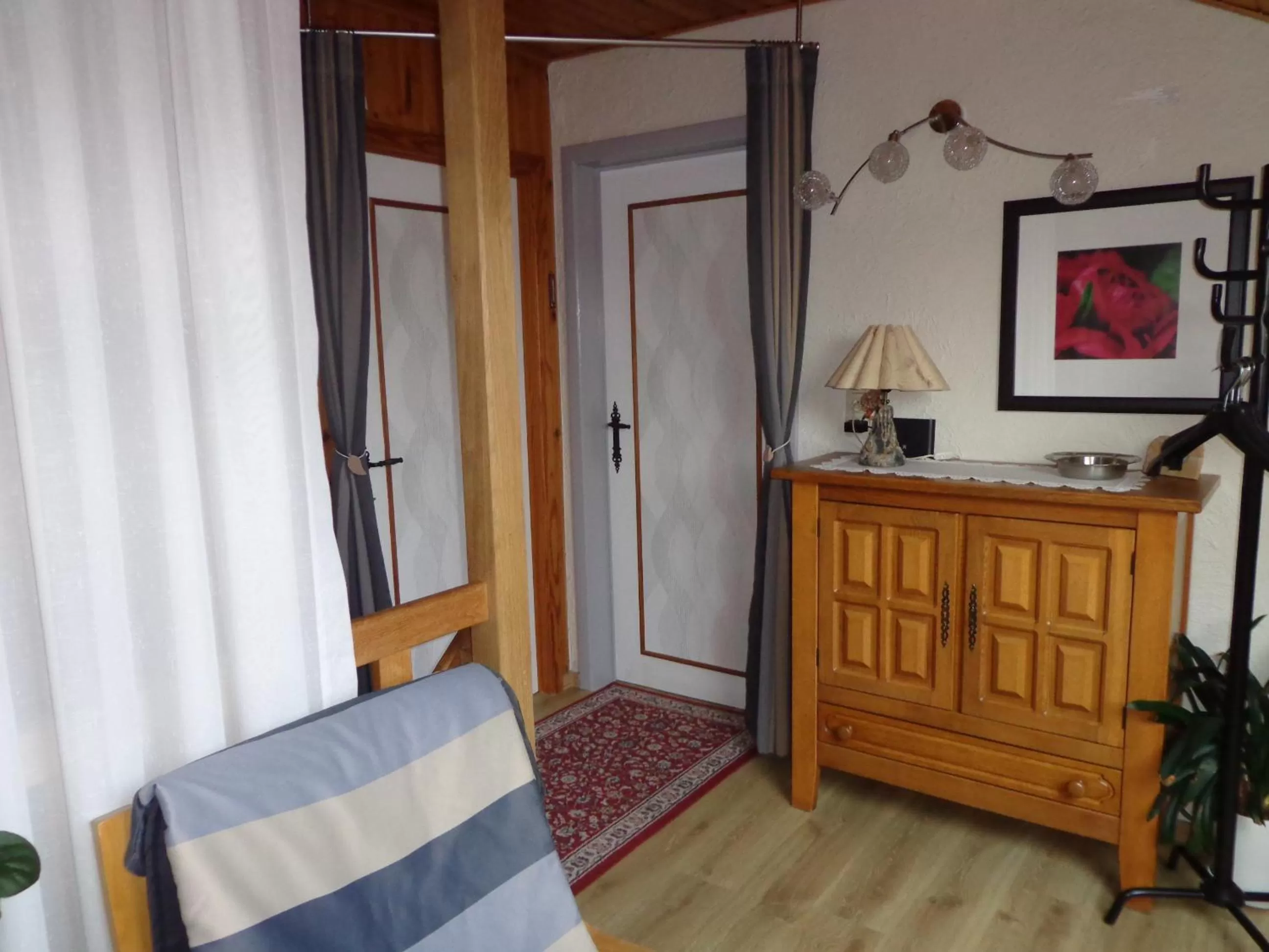 Seating area in Le Chant du Merle