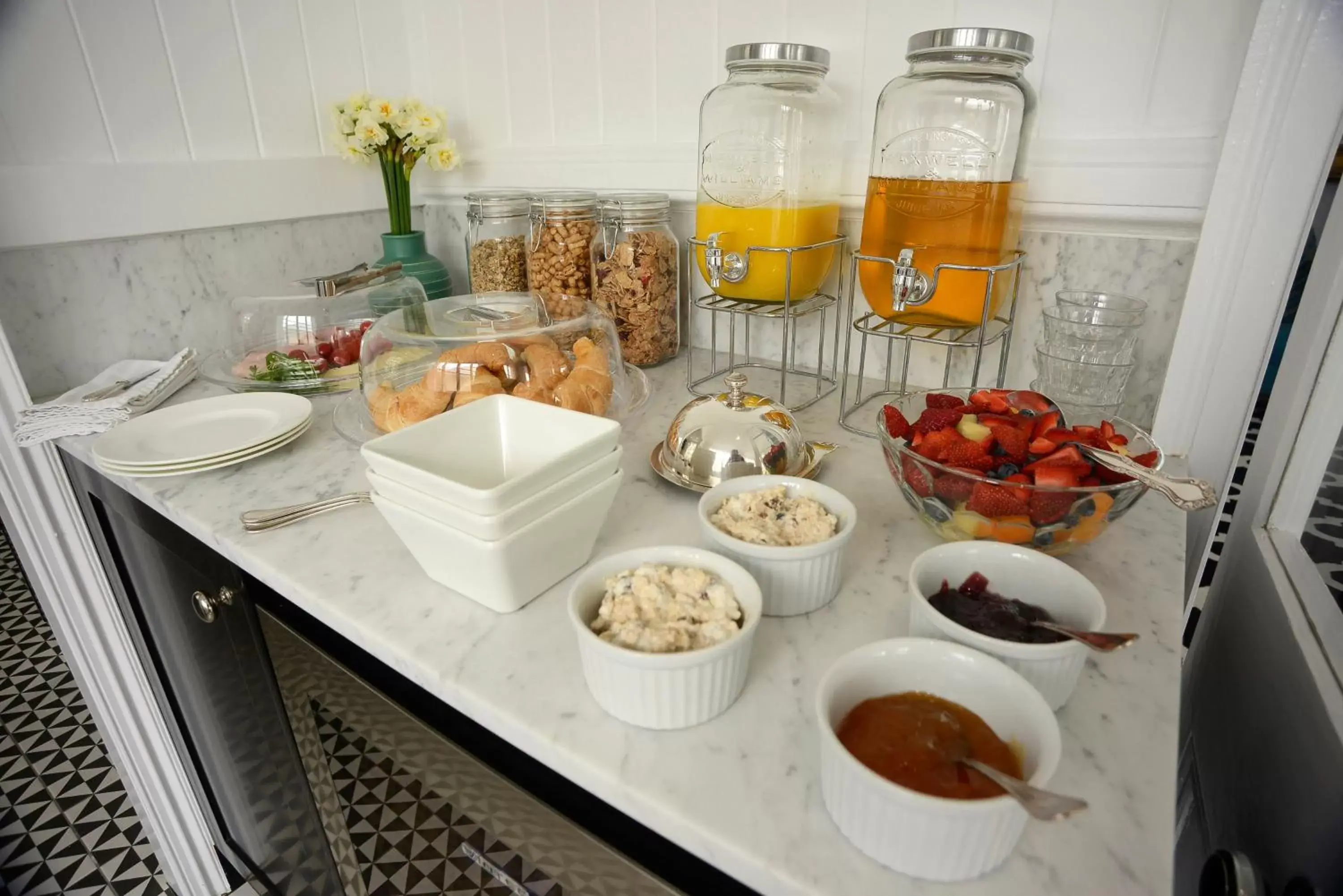 Breakfast in Heal House Breakfast in Heal House