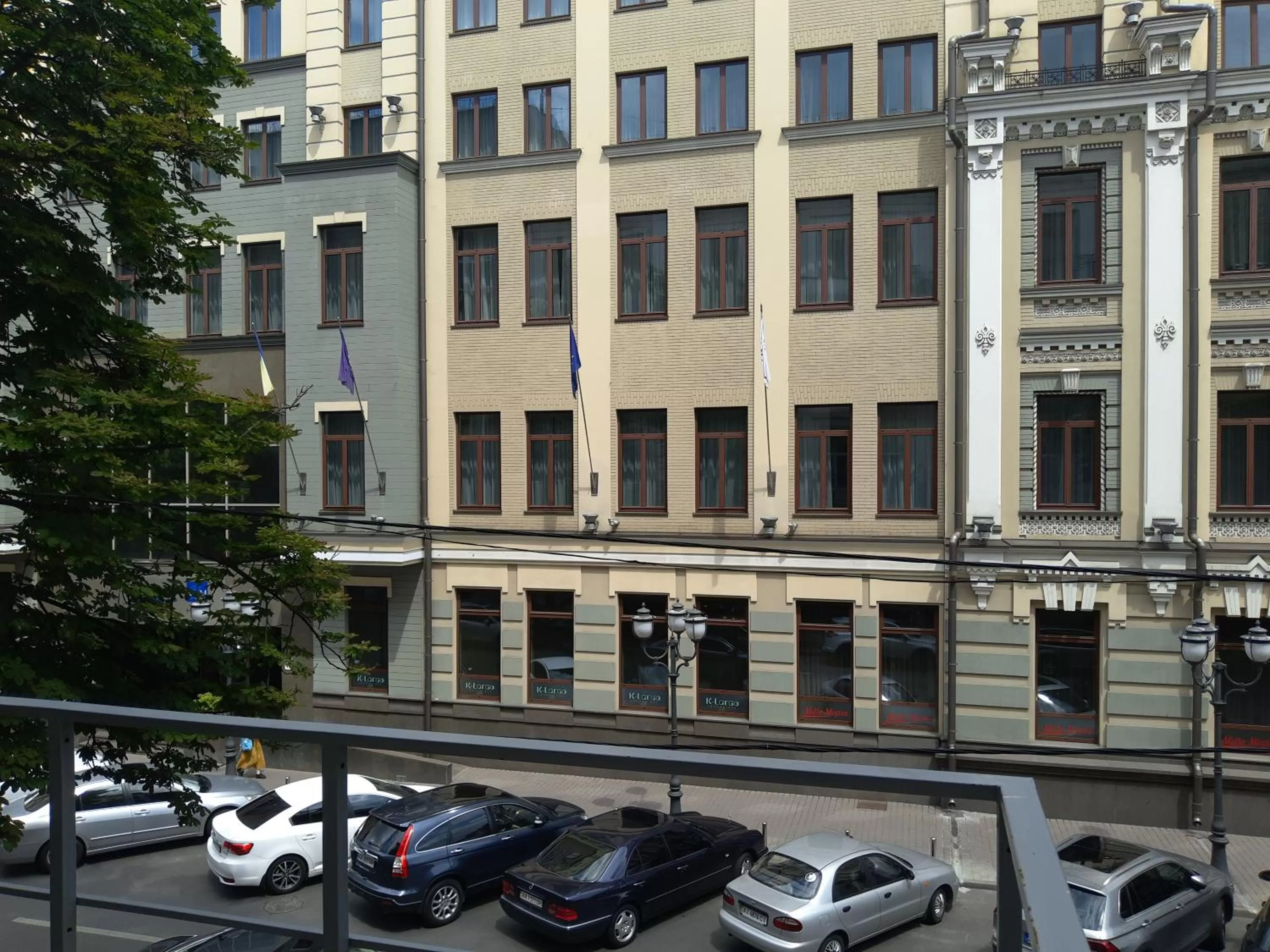 Street view in Grand Apartments