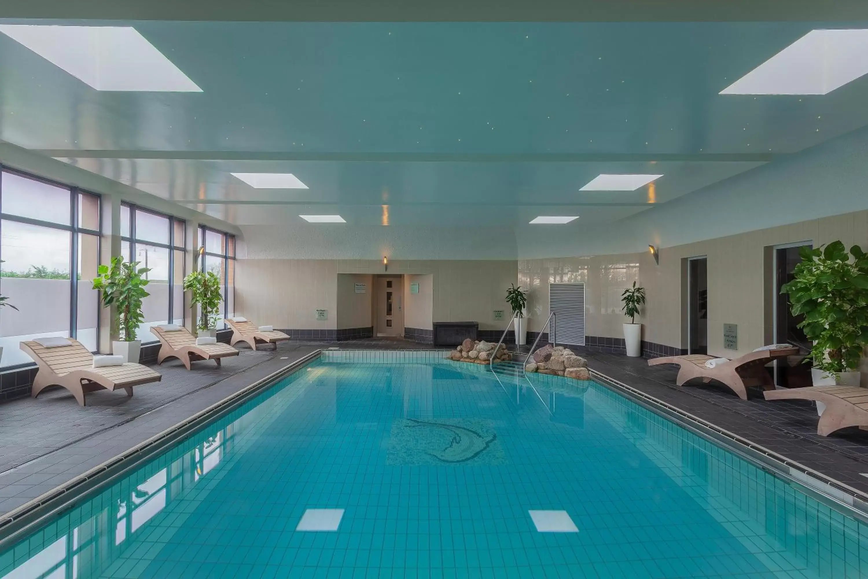 Spa and wellness centre/facilities, Swimming Pool in Radisson BLU Hotel and Spa, Limerick